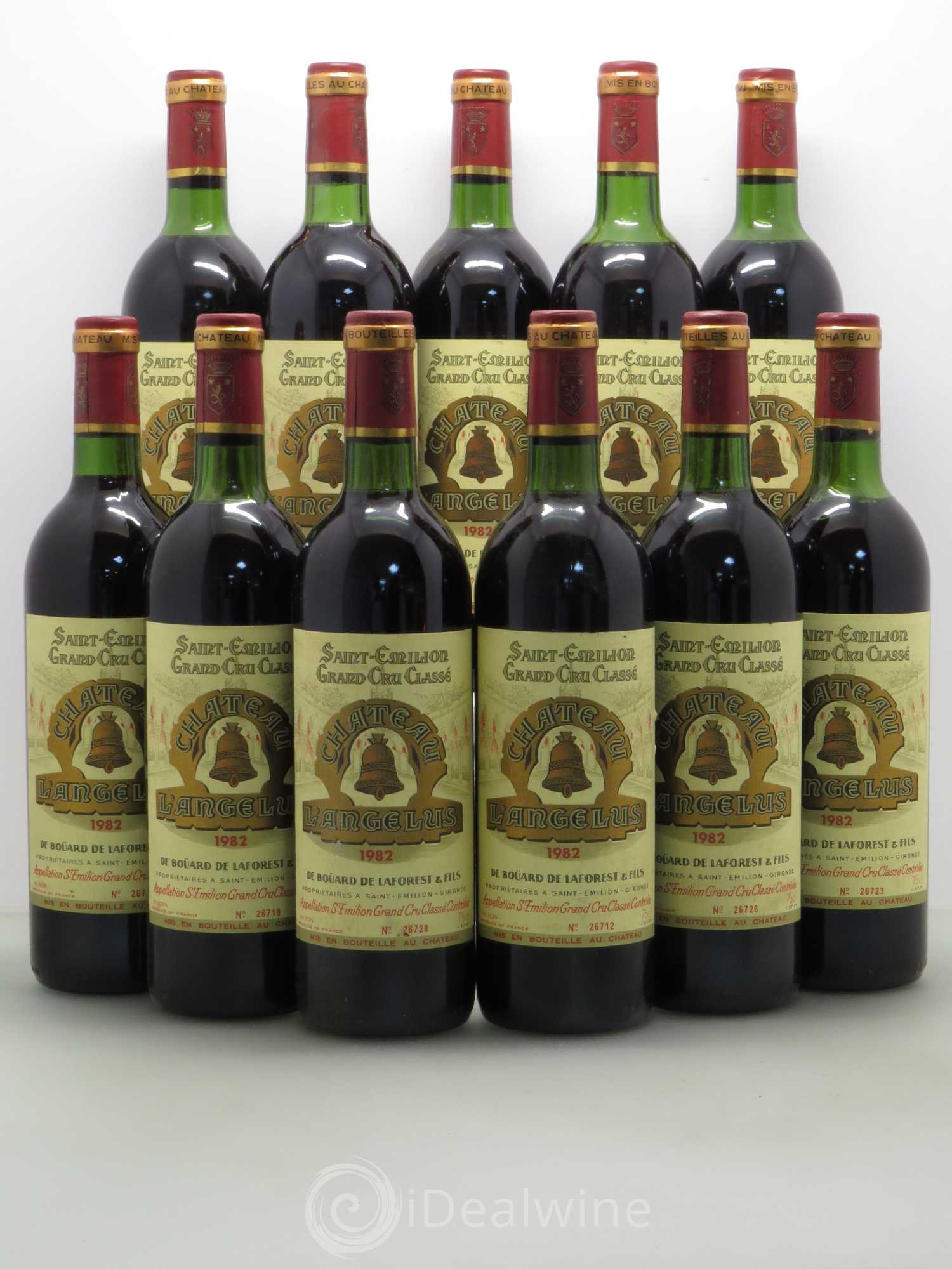 Château Angélus 1er Grand Cru Classé A 1982 - Lot de 11 bouteilles - 0