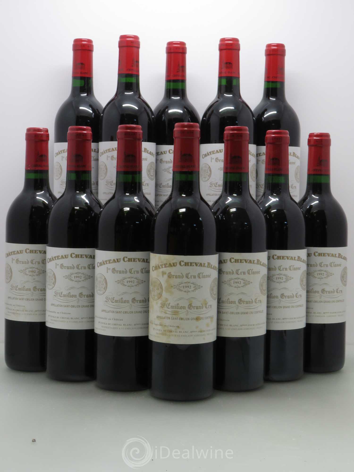 Château Cheval Blanc 1er Grand Cru Classé A 1992 - Lot de 12 bouteilles - 0
