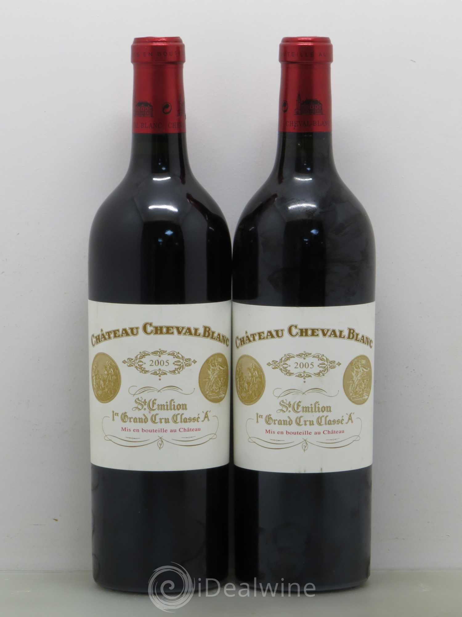 Château Cheval Blanc 1er Grand Cru Classé A 2005 - Lot de 2 bouteilles - 0
