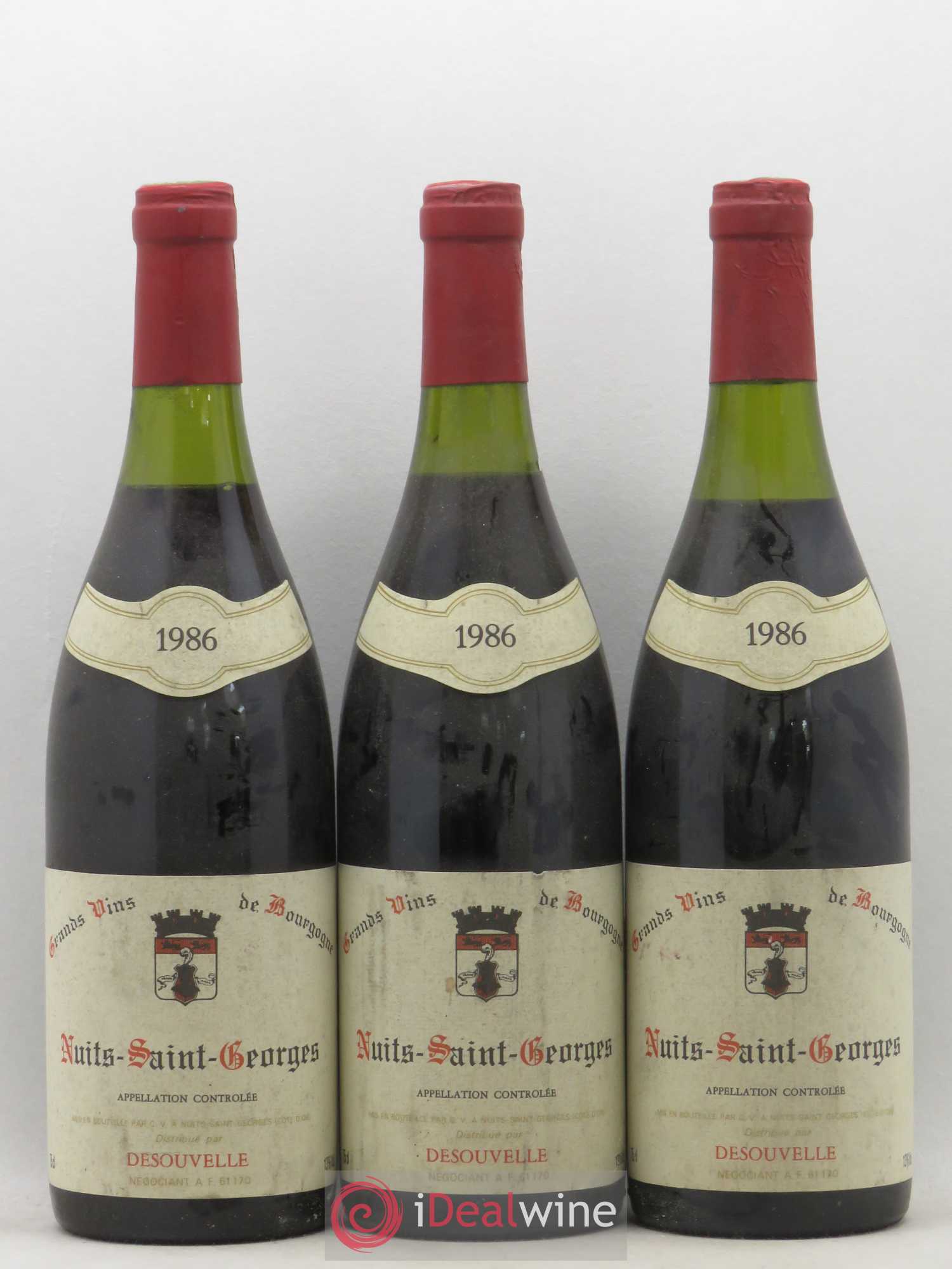 Nuits-Saint-Georges Desouvelle 1986 - Lot de 3 bouteilles - 0