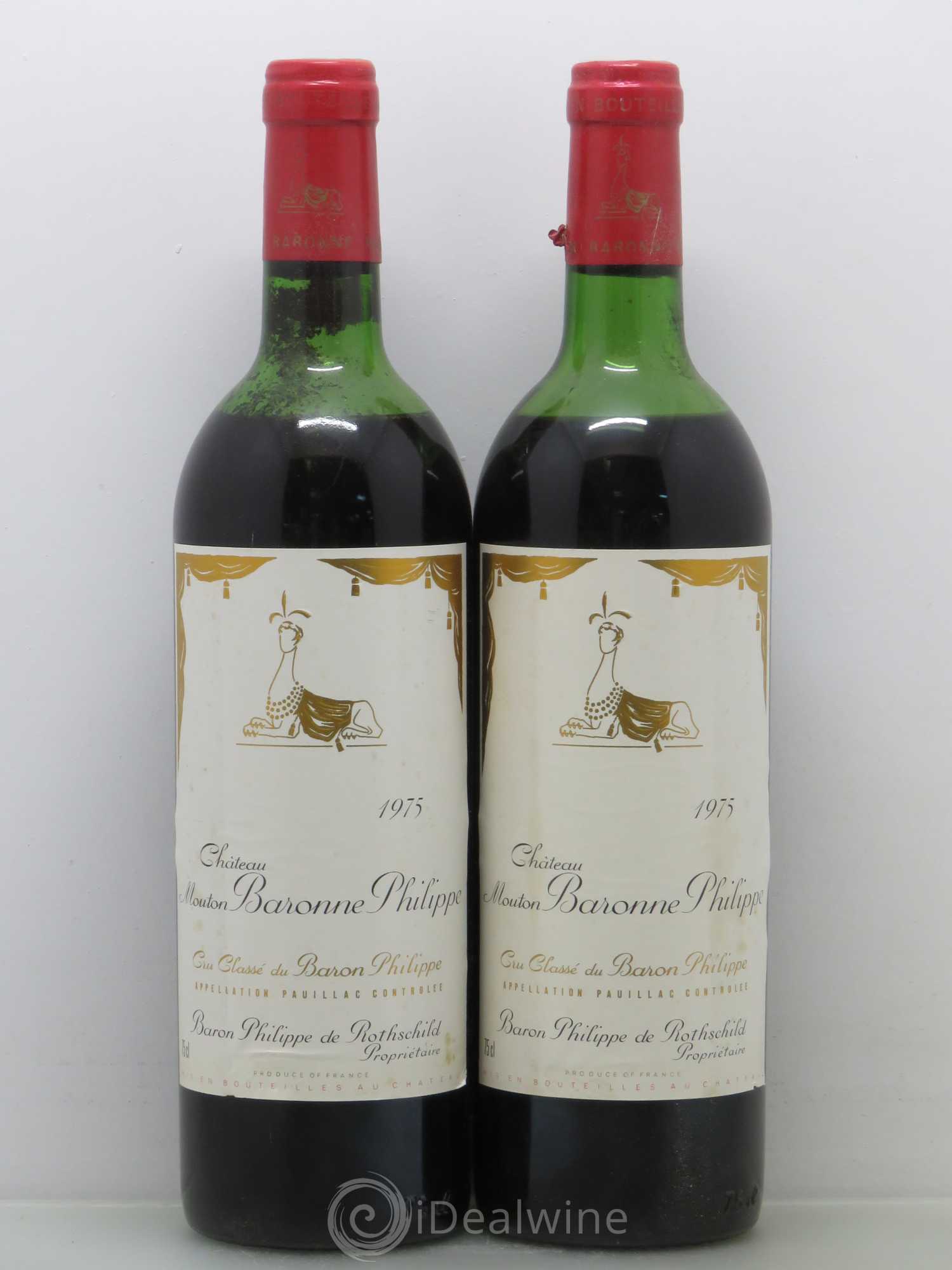 Château d' Armailhac - Mouton Baron(ne) Philippe 5ème Grand Cru Classé 1975 - Lot de 2 bouteilles - 0