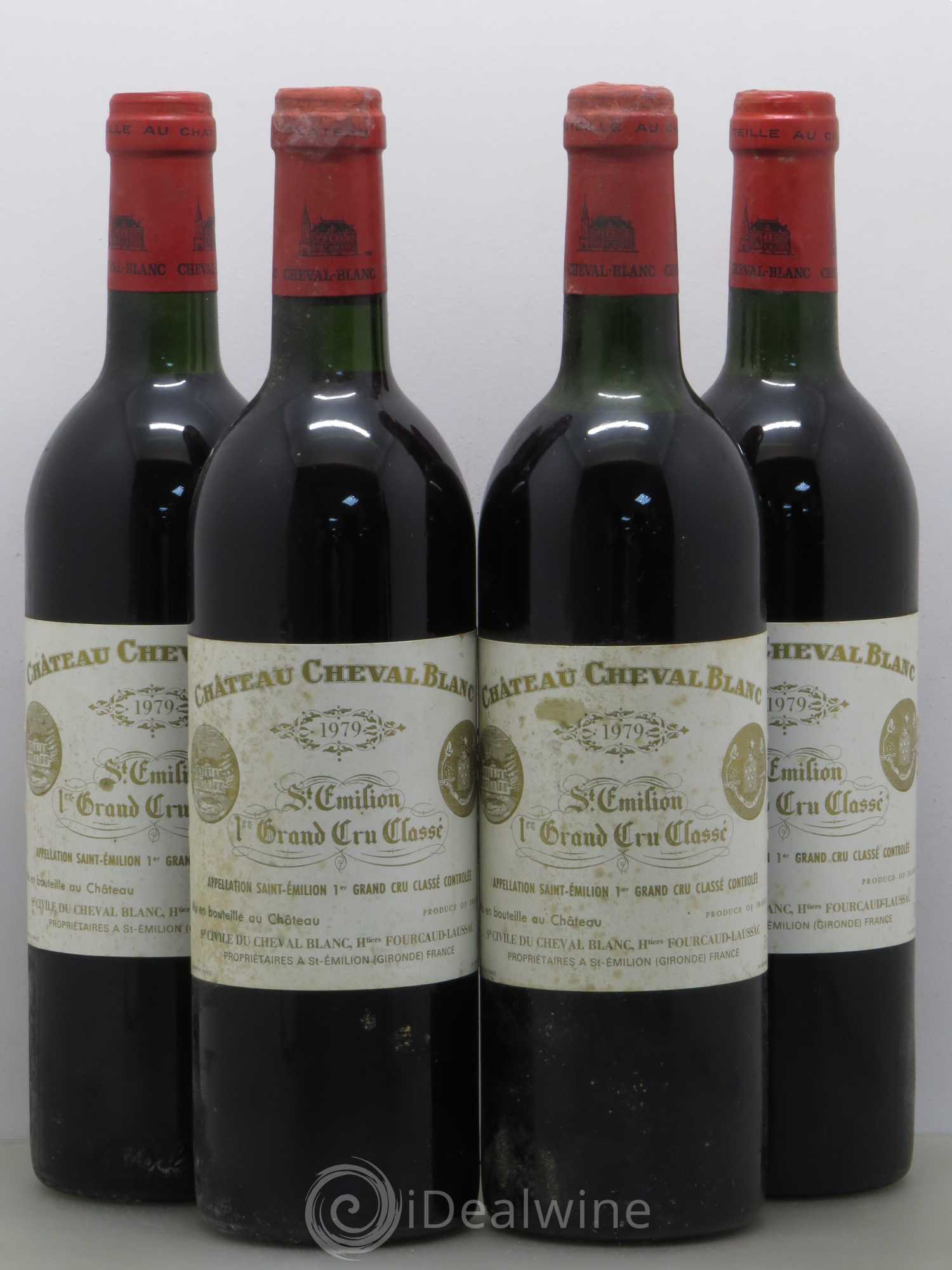 Château Cheval Blanc 1er Grand Cru Classé A 1979 - Lot de 4 bouteilles - 0