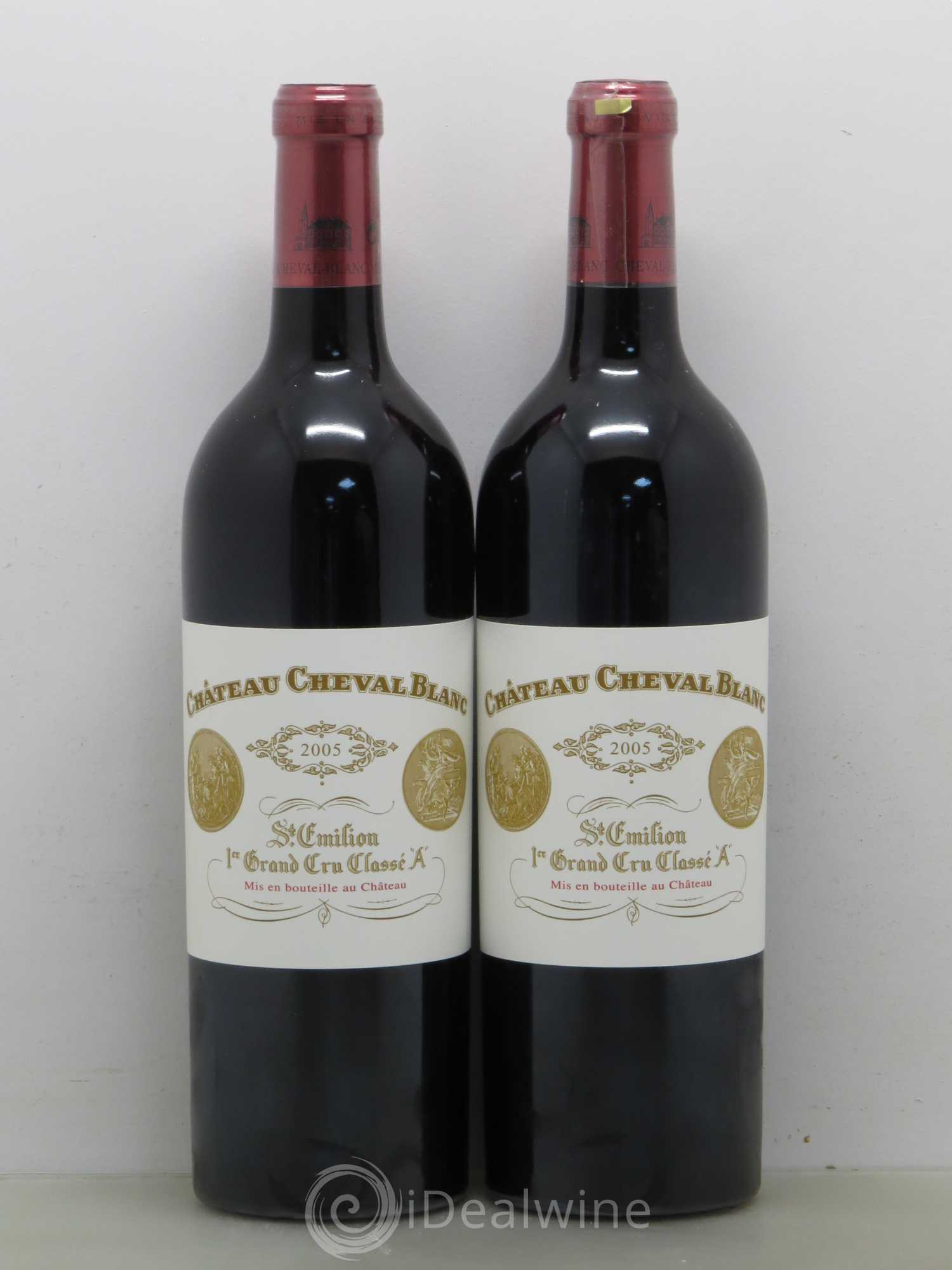 Château Cheval Blanc 1er Grand Cru Classé A 2005 - Lot de 2 bouteilles - 0