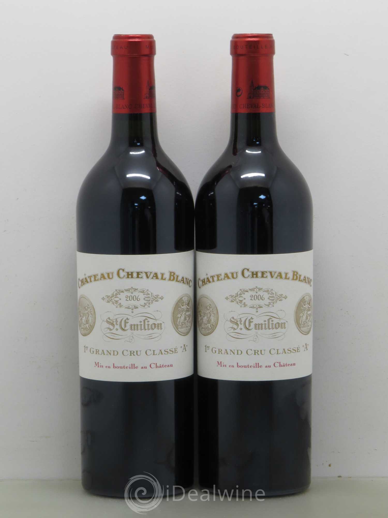 Château Cheval Blanc 1er Grand Cru Classé A 2006 - Lot de 2 bouteilles - 0