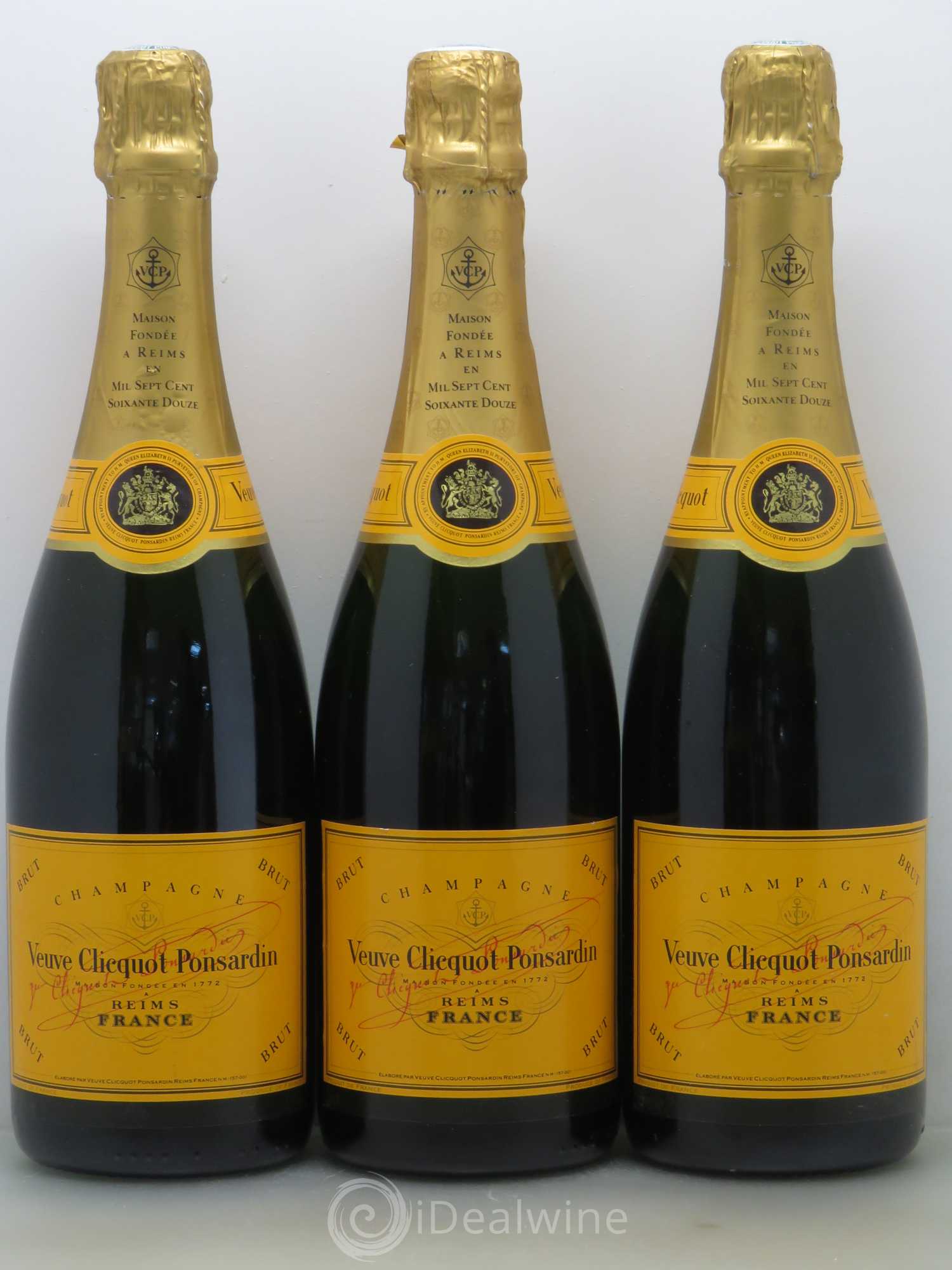 Vintage Veuve Clicquot - Lot de 3 bouteilles - 0