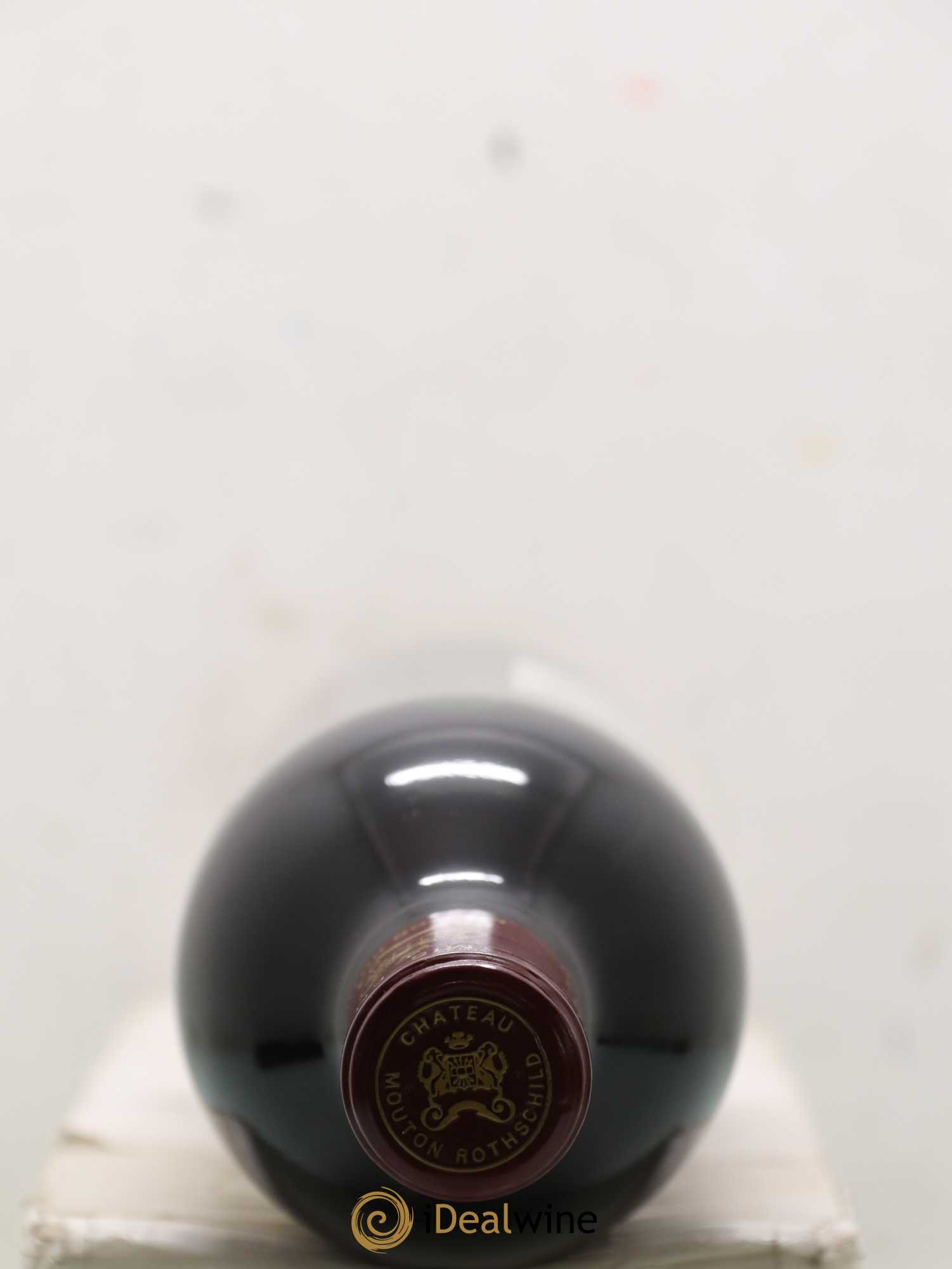 Château Mouton Rothschild 1er Grand Cru Classé 2011 - Lot of 1 bottle - 2