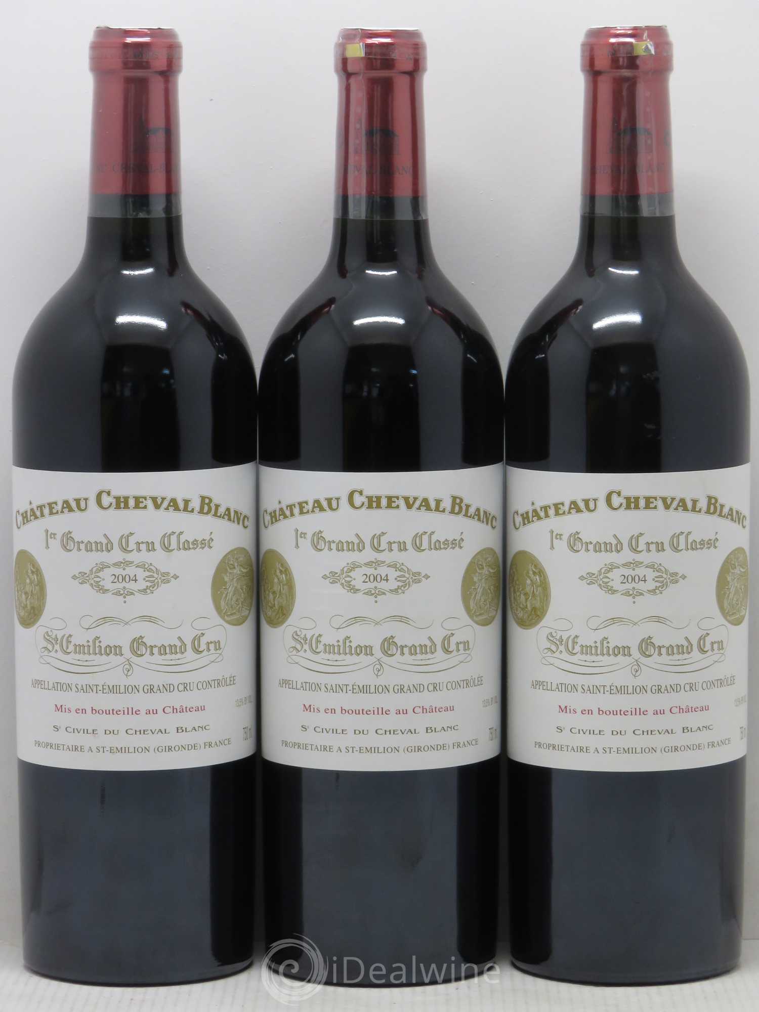 Château Cheval Blanc 1er Grand Cru Classé A 2004 - Lot de 3 bouteilles - 0