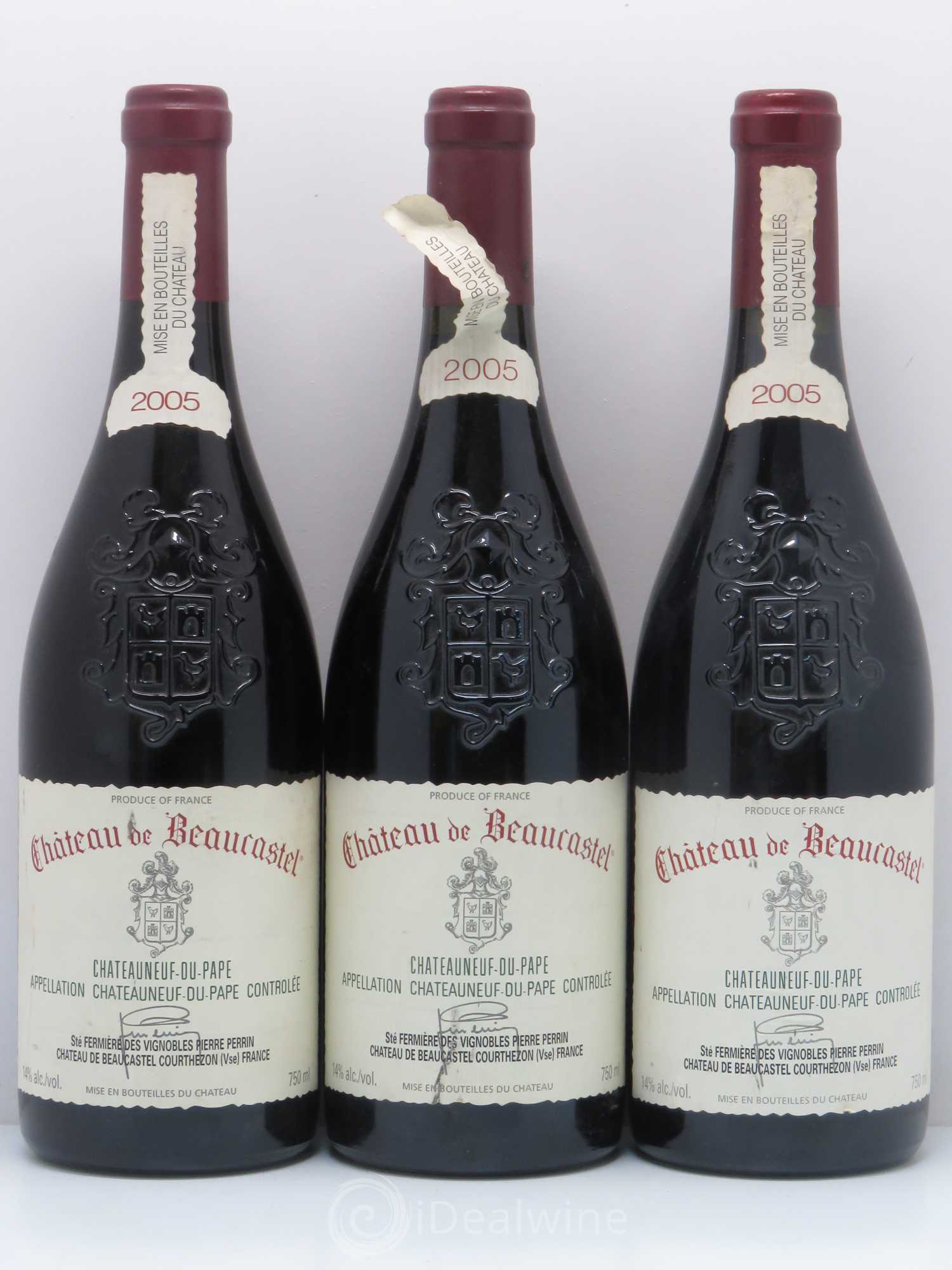 Châteauneuf-du-Pape Château de Beaucastel Famille Perrin 2005 - Lot de 3 bouteilles - 0