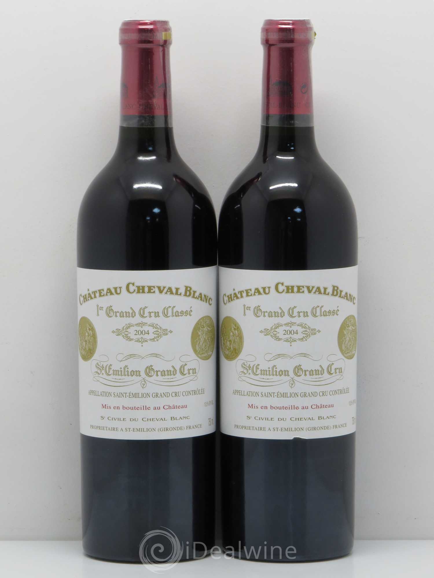 Château Cheval Blanc 1er Grand Cru Classé A 2004 - Lot de 2 bouteilles - 0
