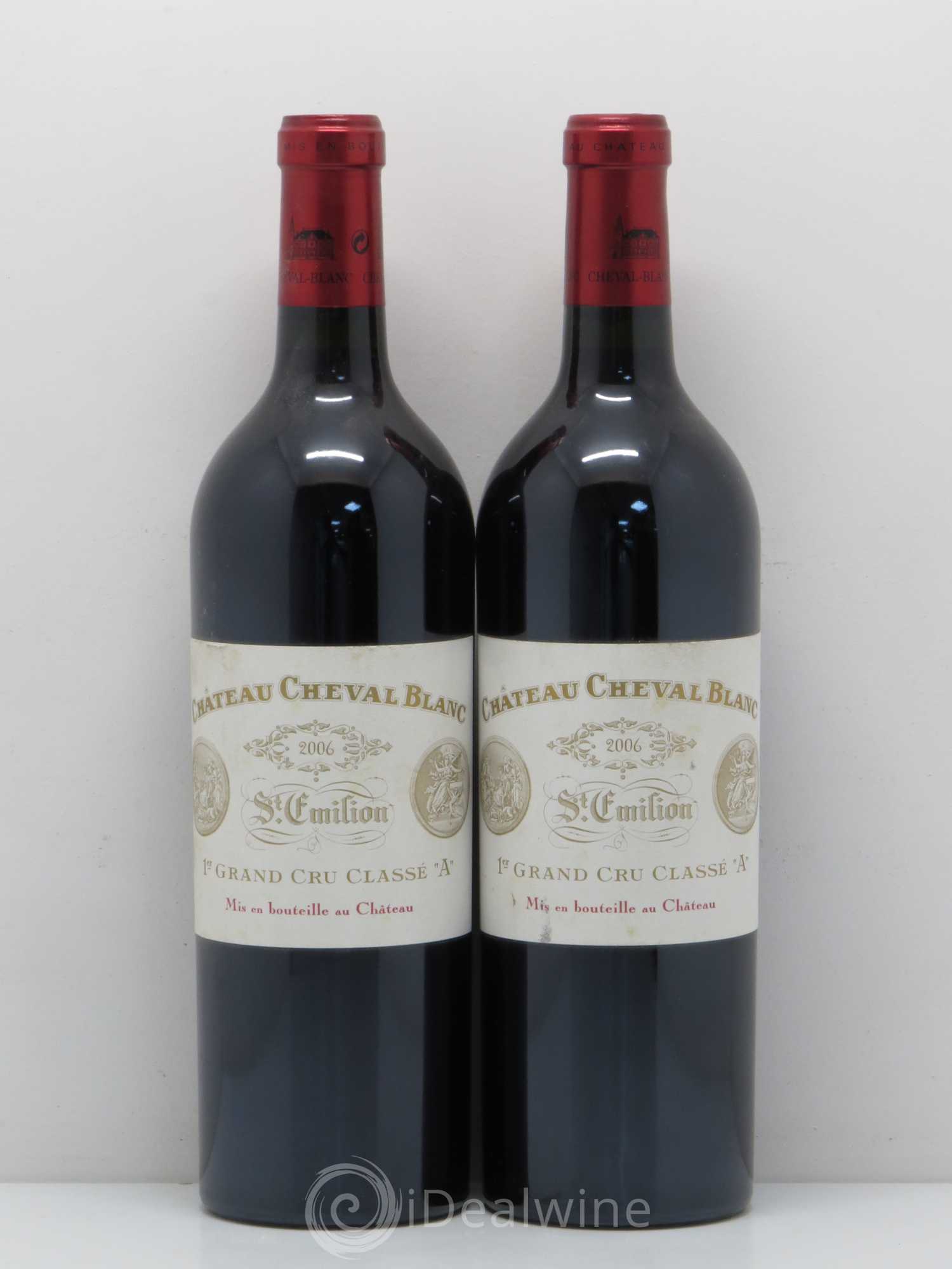 Château Cheval Blanc 1er Grand Cru Classé A 2006 - Lot de 2 bouteilles - 0
