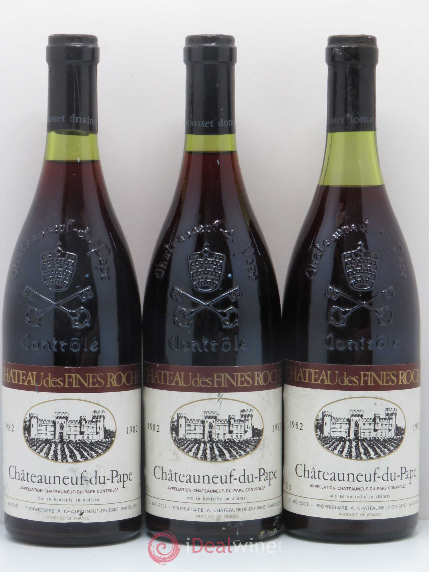 Châteauneuf-du-Pape Château des Fines Roches 1982 - Lot de 3 bouteilles - 0