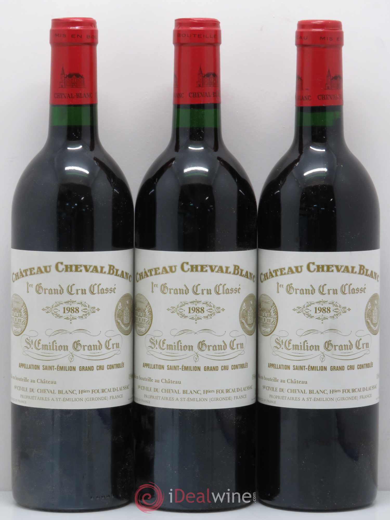 Château Cheval Blanc 1er Grand Cru Classé A 1988 - Lot de 3 bouteilles - 0