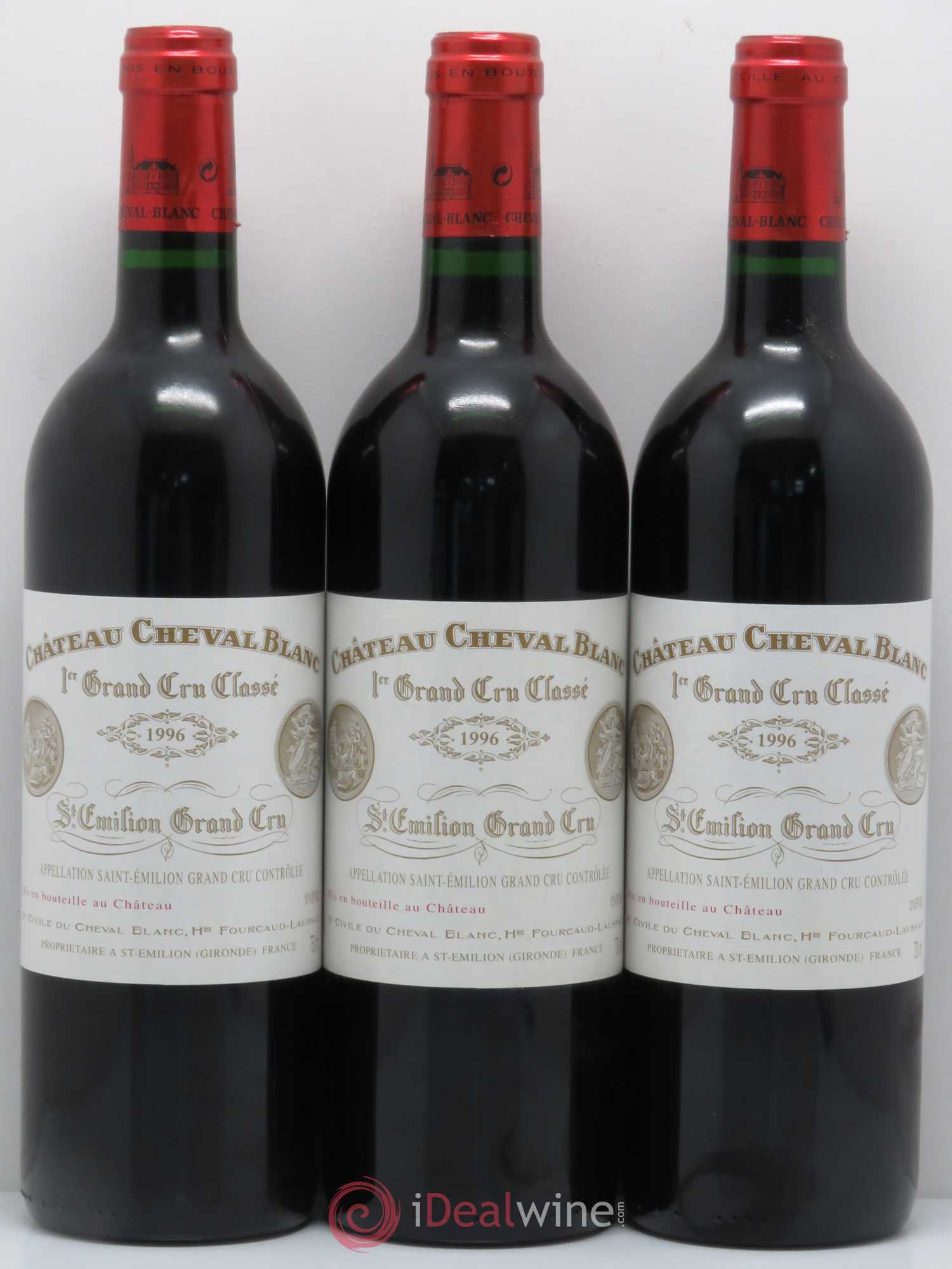 Château Cheval Blanc 1er Grand Cru Classé A 1996 - Lot de 3 bouteilles - 0