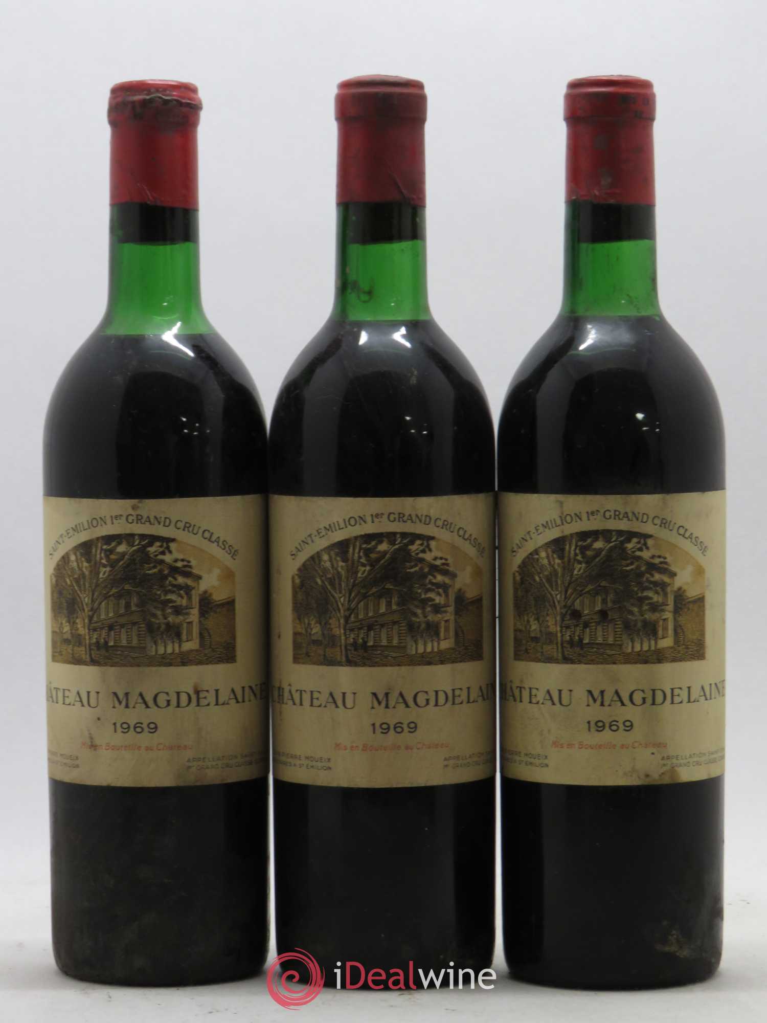 Château Magdelaine 1969 - Lot de 3 bouteilles - 0