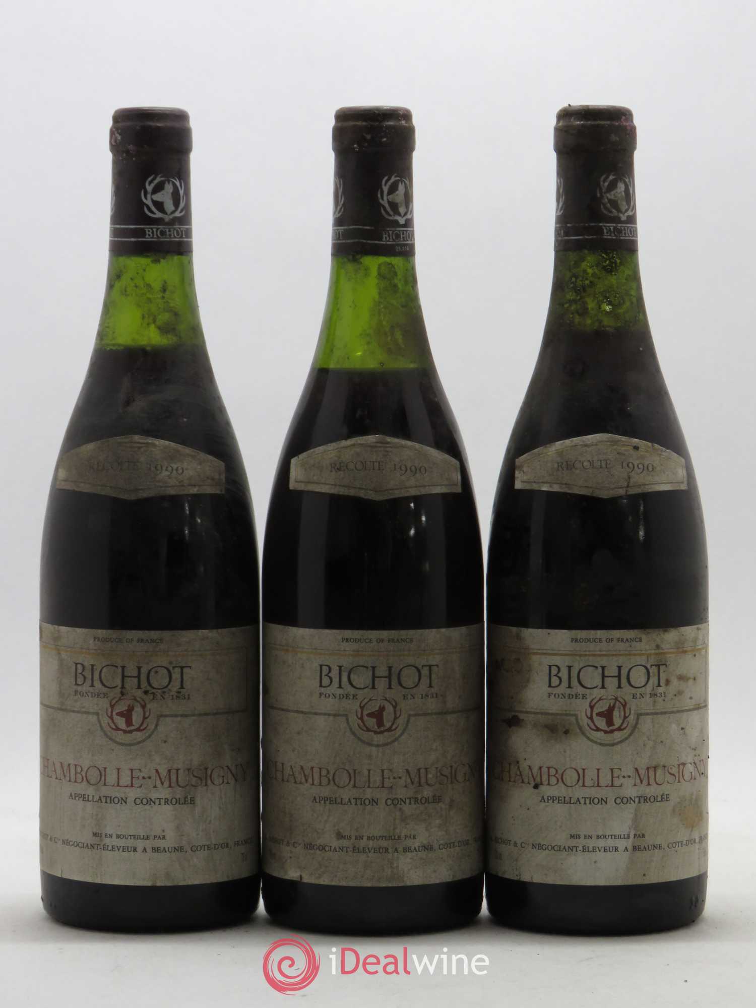 Chambolle-Musigny A. Bichot 1990 - Posten von 3 Flaschen - 0