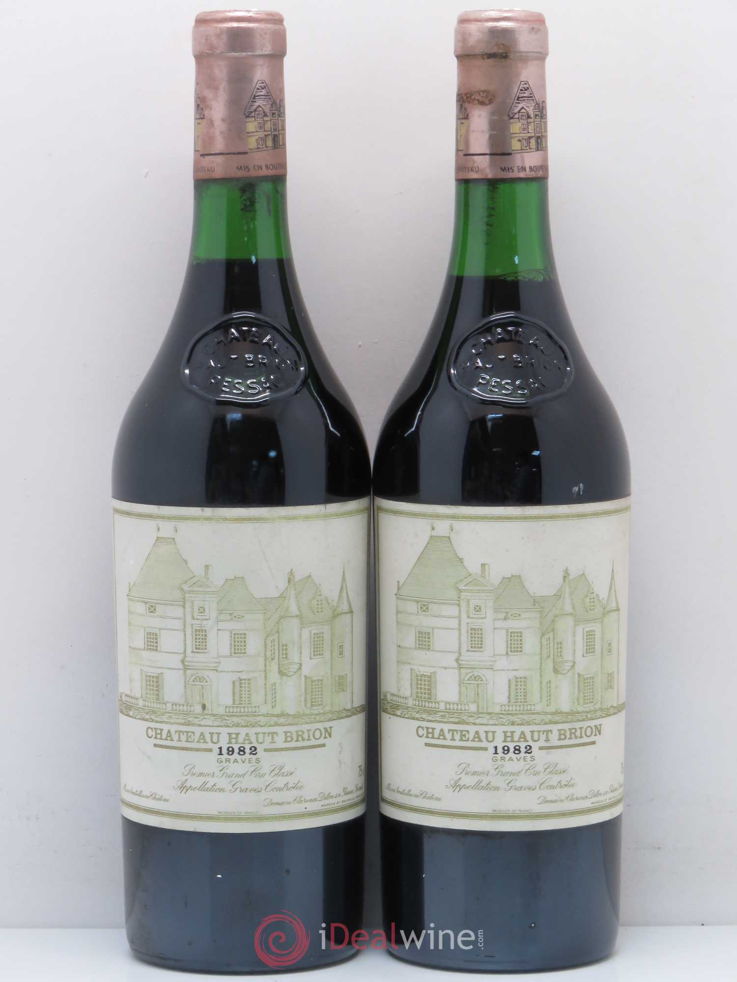 Château Haut Brion 1er Grand Cru Classé 1982 - Lot de 2 bouteilles - 0