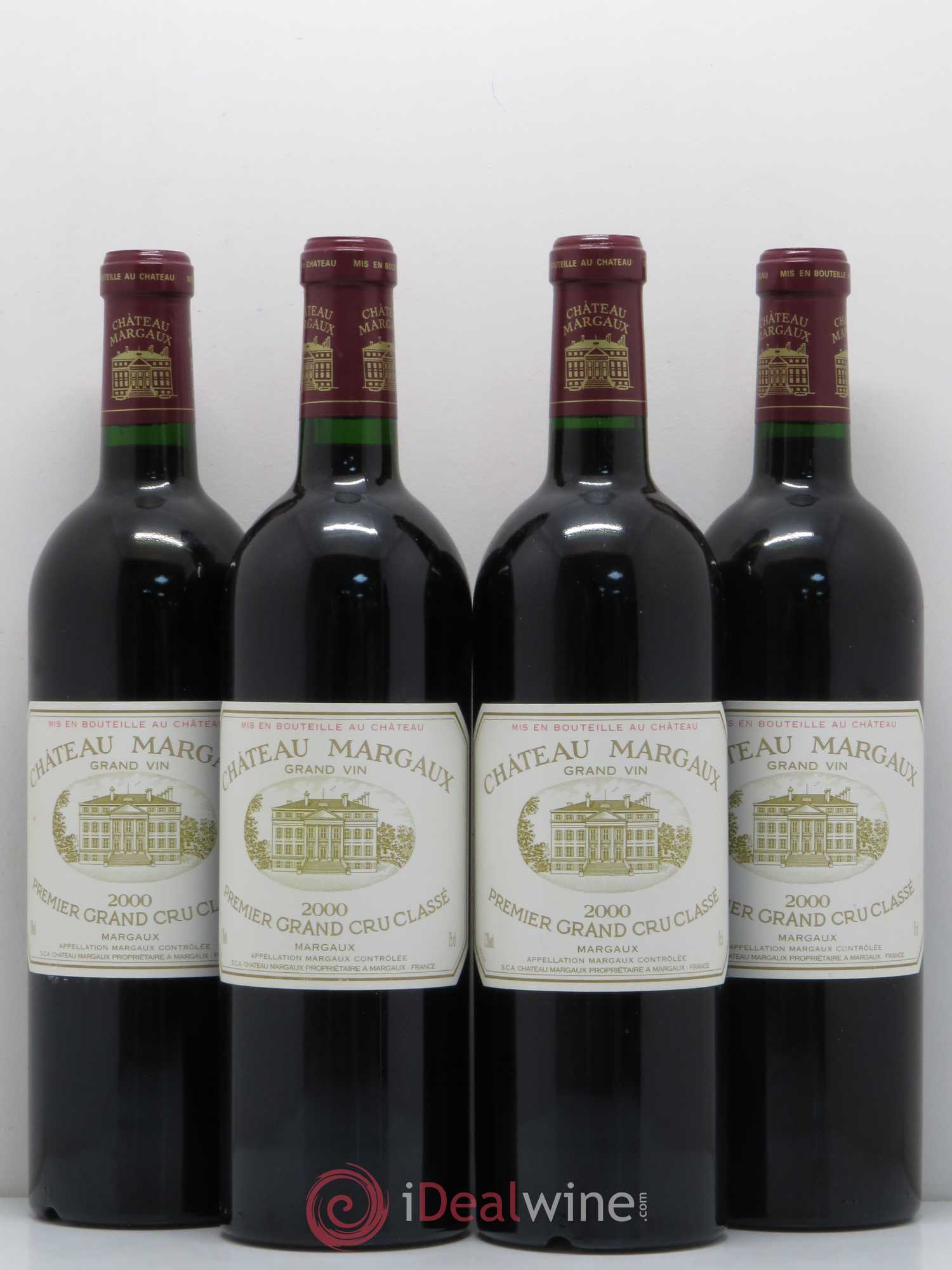 Caisse Carré d'As (4 Petrus, 4 Margaux, 4 Latour, 4 Haut Brion) 2000 - Posten von 16 Flaschen - 2