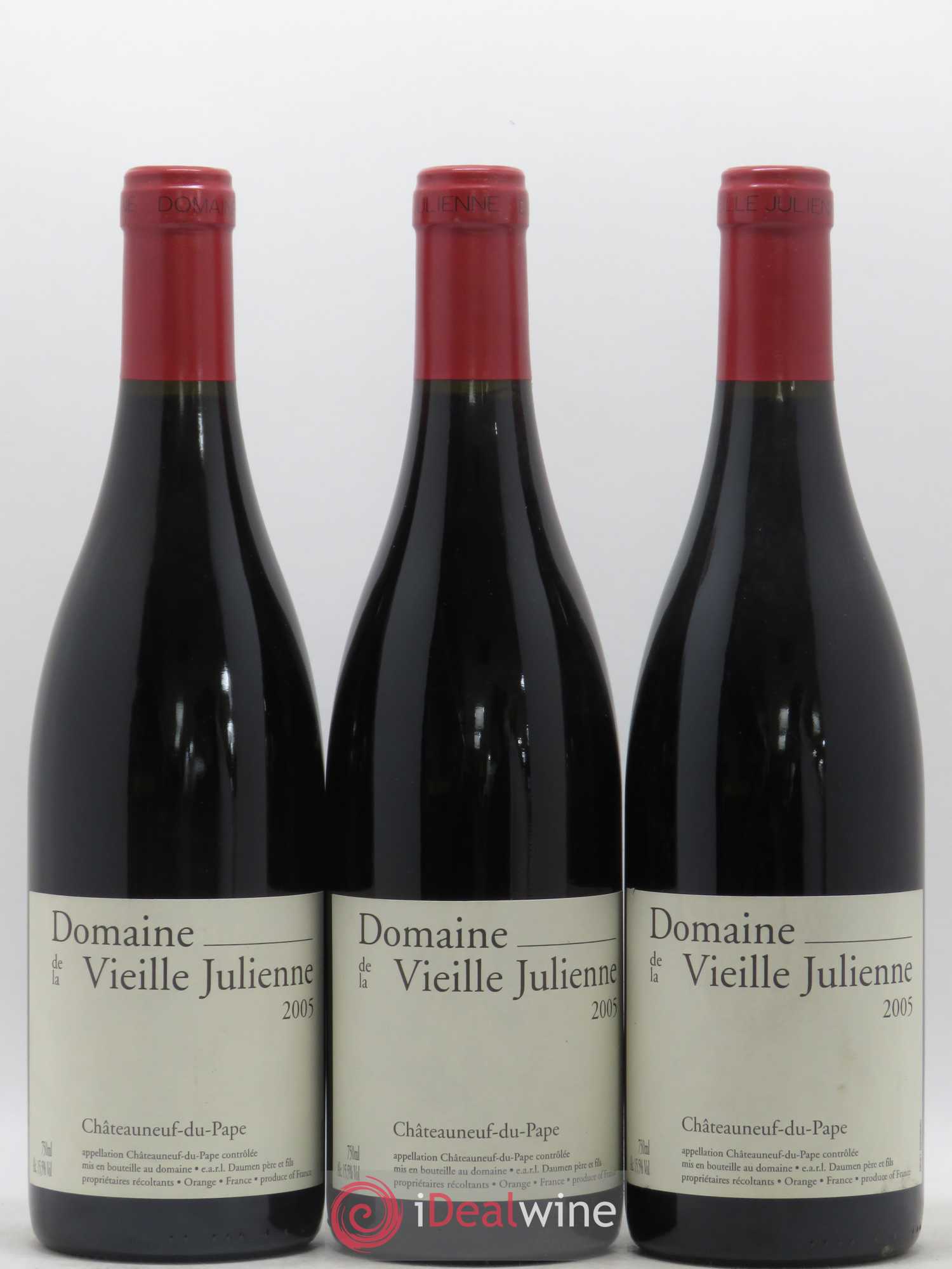 Châteauneuf-du-Pape Vieille Julienne (Domaine de la) Jean-Paul Daumen 2005 - Lot de 3 bouteilles - 0