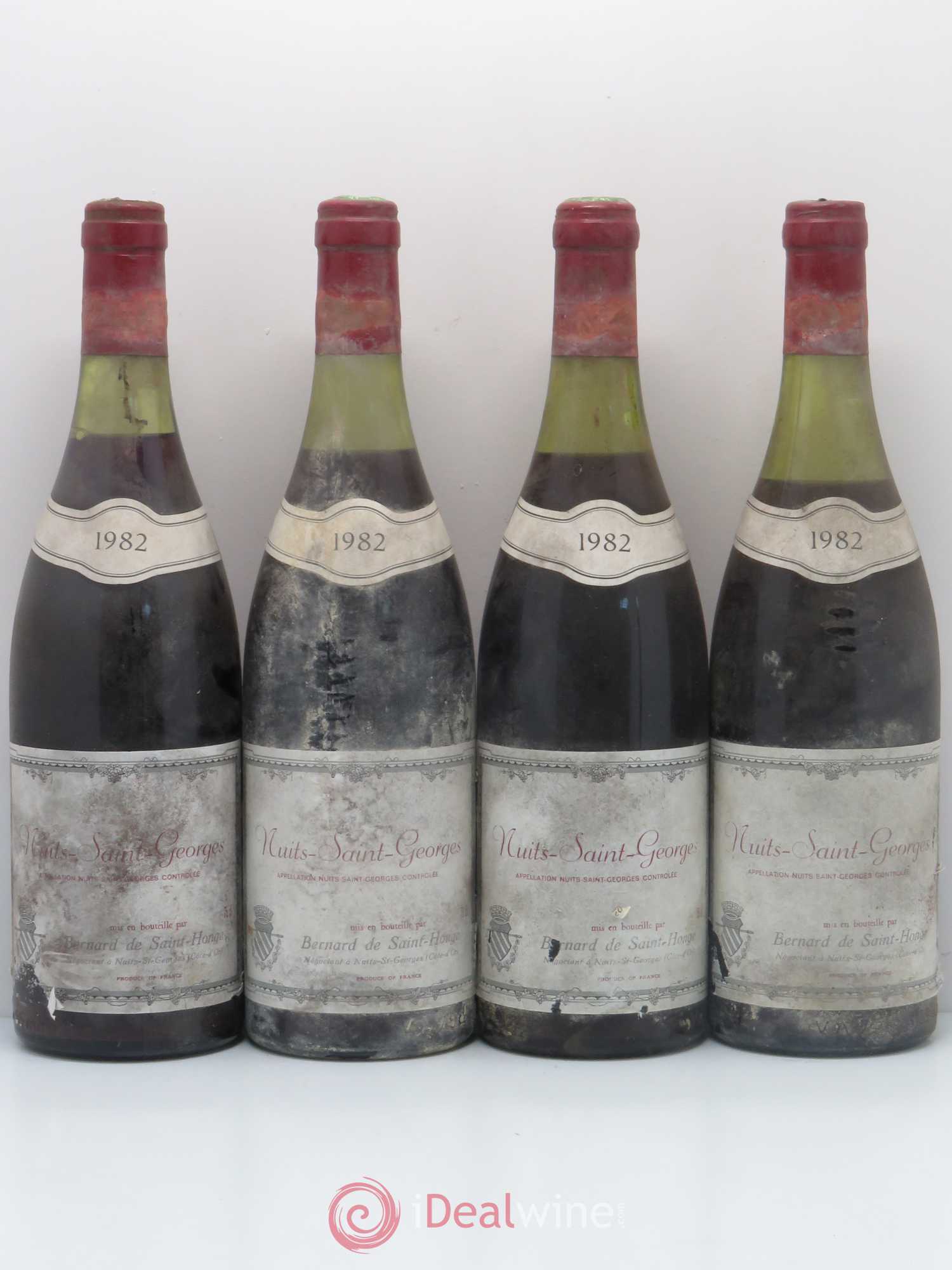 Nuits-Saint-Georges Bernard De Saint Honge (sans prix de réserve) 1982 - Posten von 4 Flaschen - 0