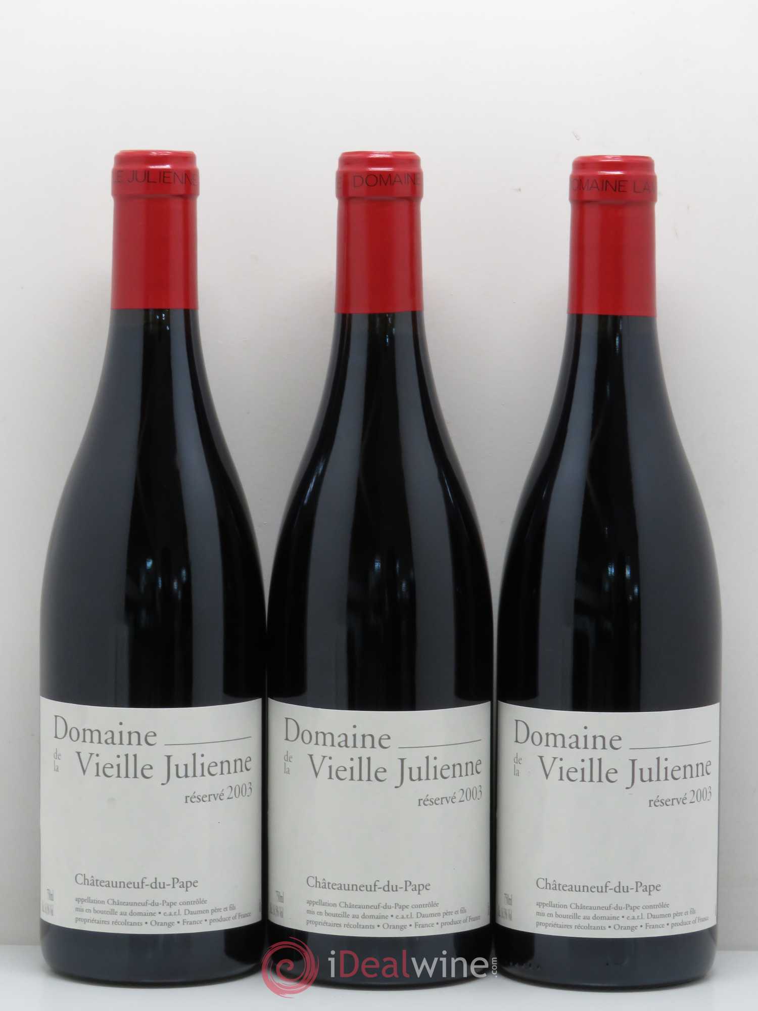 Châteauneuf-du-Pape Vieille Julienne (Domaine de la) Réservé Jean-Paul Daumen 2003 - Lot de 3 bouteilles - 0