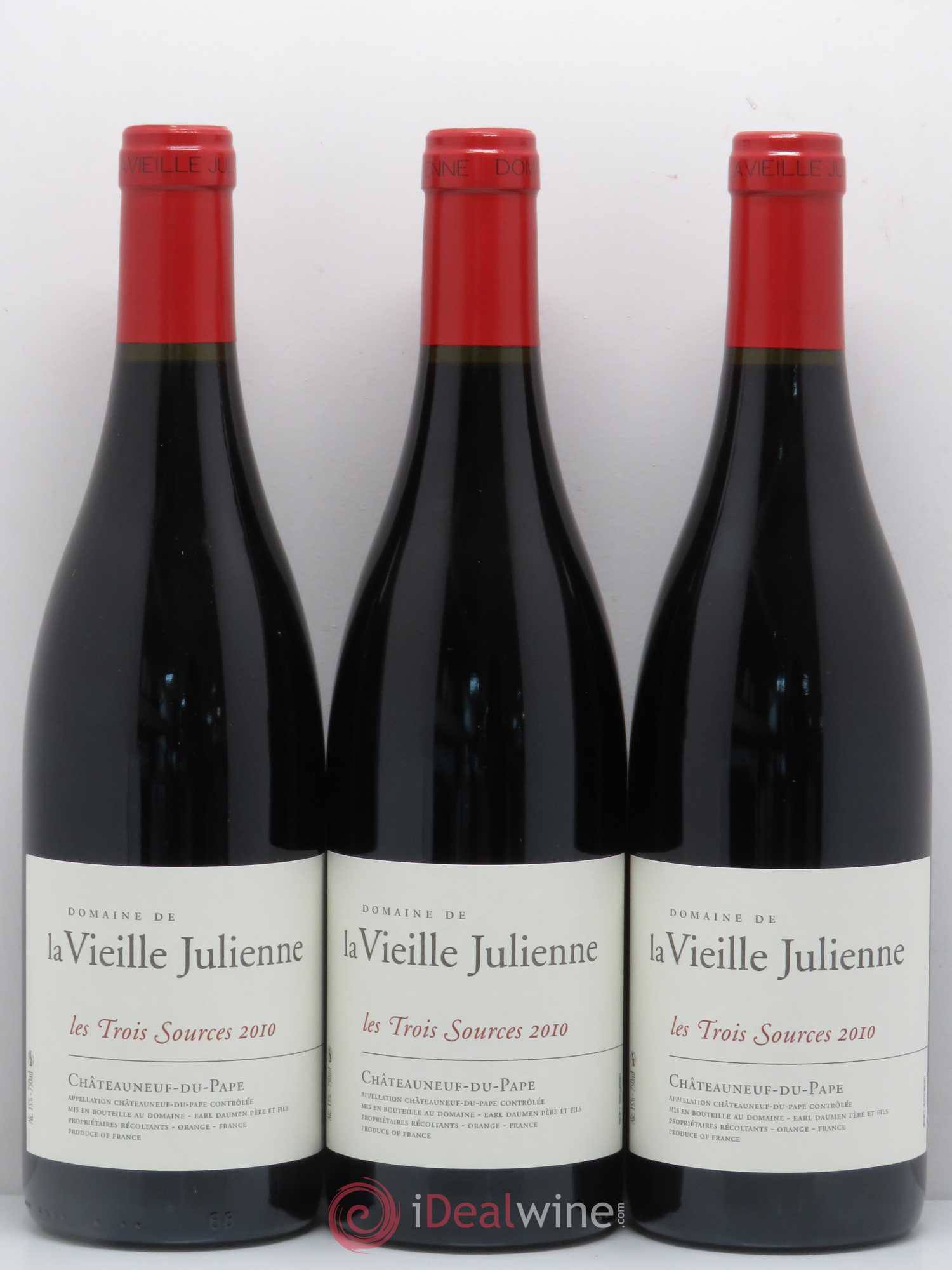 Châteauneuf-du-Pape Vieille Julienne (Domaine de la) Les Trois Sources Jean-Paul Daumen 2010 - Lot de 6 bouteilles - 2