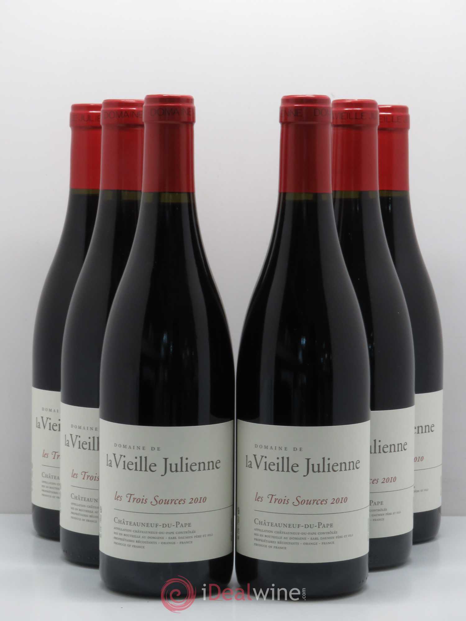 Châteauneuf-du-Pape Vieille Julienne (Domaine de la) Les Trois Sources Jean-Paul Daumen 2010 - Lot de 6 bouteilles - 0