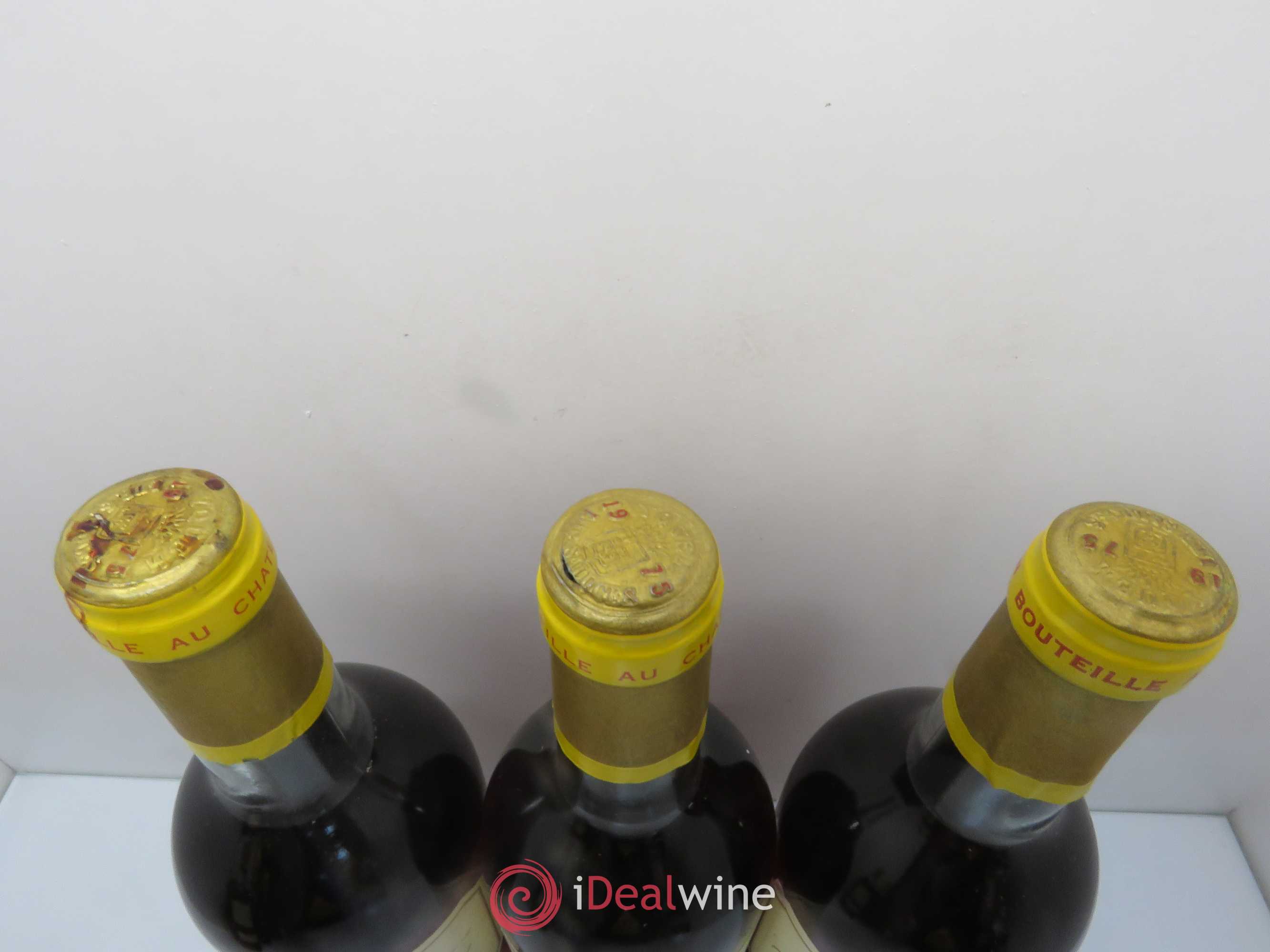 Château d' Yquem 1er Cru Classé Supérieur 1975 - Lot de 6 bouteilles - 2