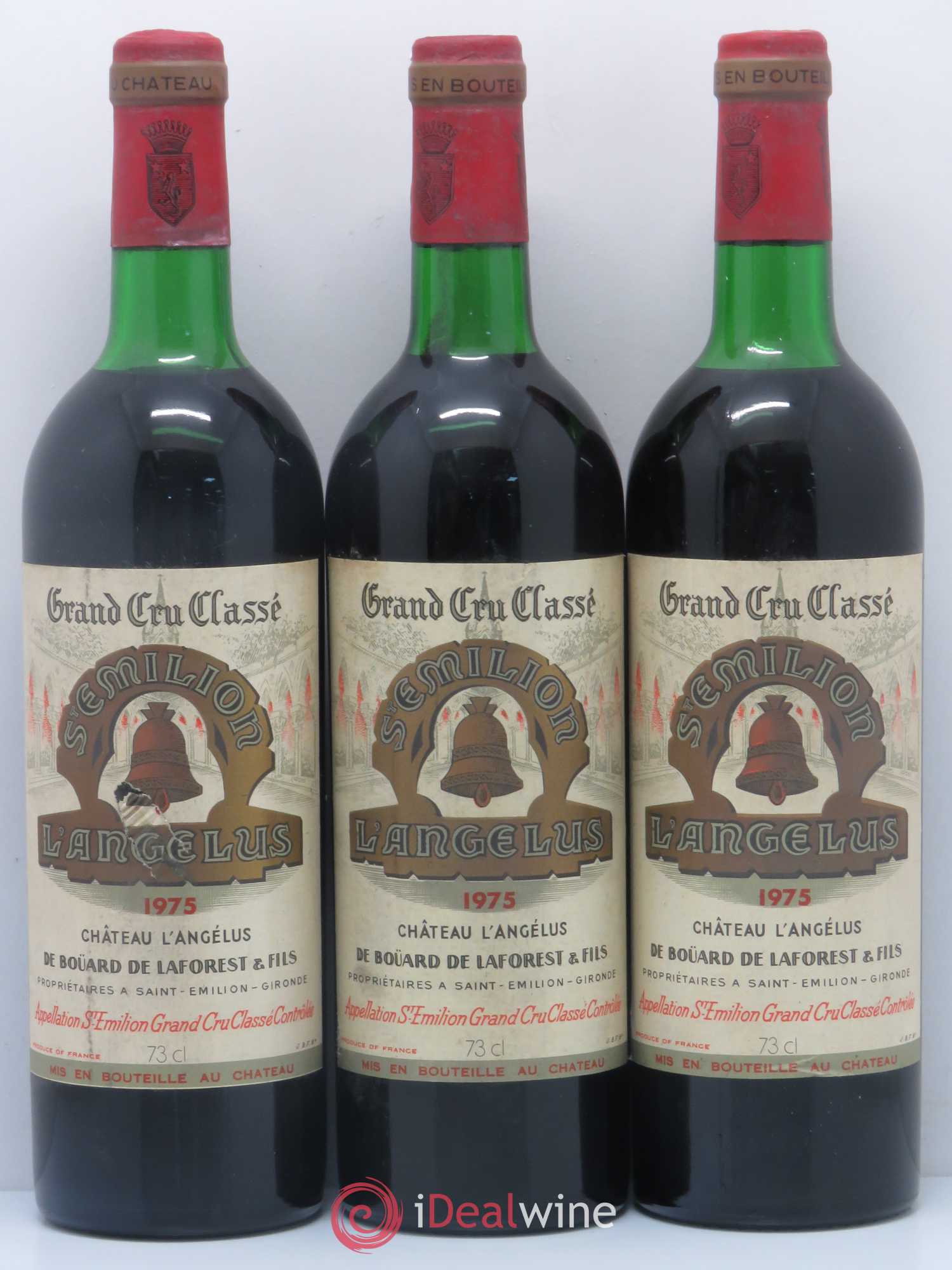 Château Angélus 1er Grand Cru Classé A 1975 - Lot de 3 bouteilles - 0