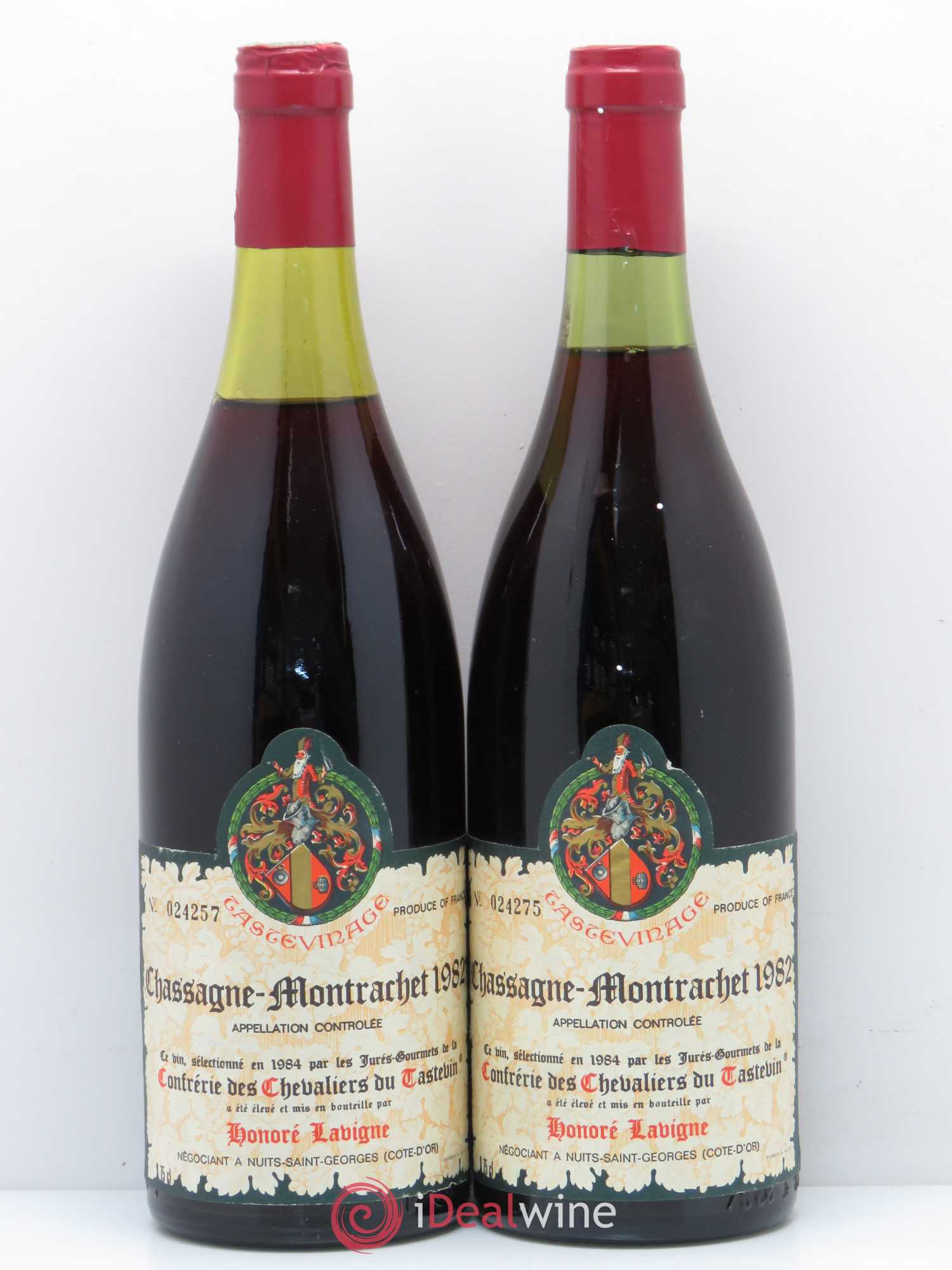 Chassagne-Montrachet Confrerie des Chevaliers du Tastevin Domaine Honore Lavigne 1982 - Posten von 2 Flaschen - 0