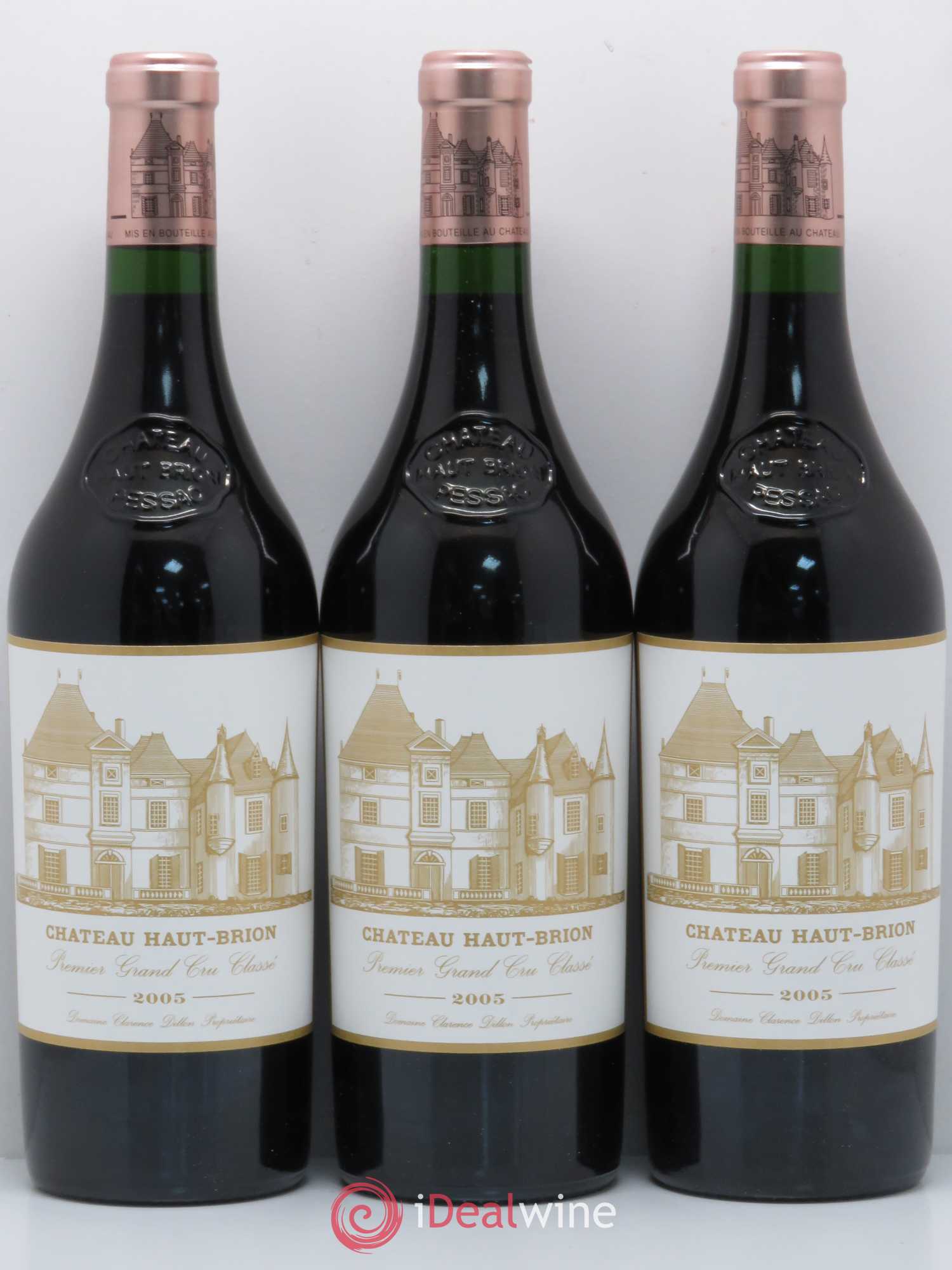 Château Haut Brion 1er Grand Cru Classé 2005 - Lot de 3 bouteilles - 0