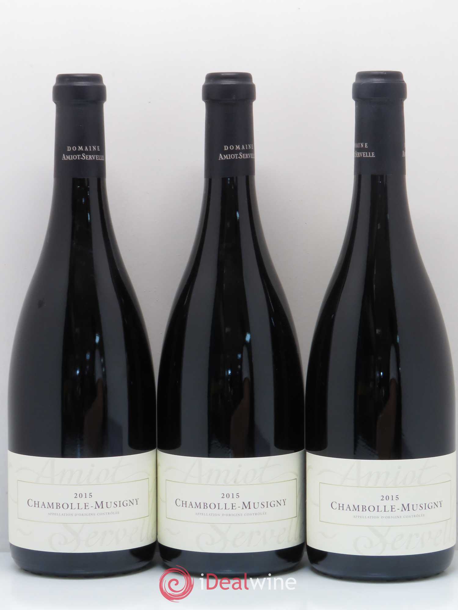 Chambolle-Musigny Village Domaine Amiot Servelle 2015 - Posten von 3 Flaschen - 0