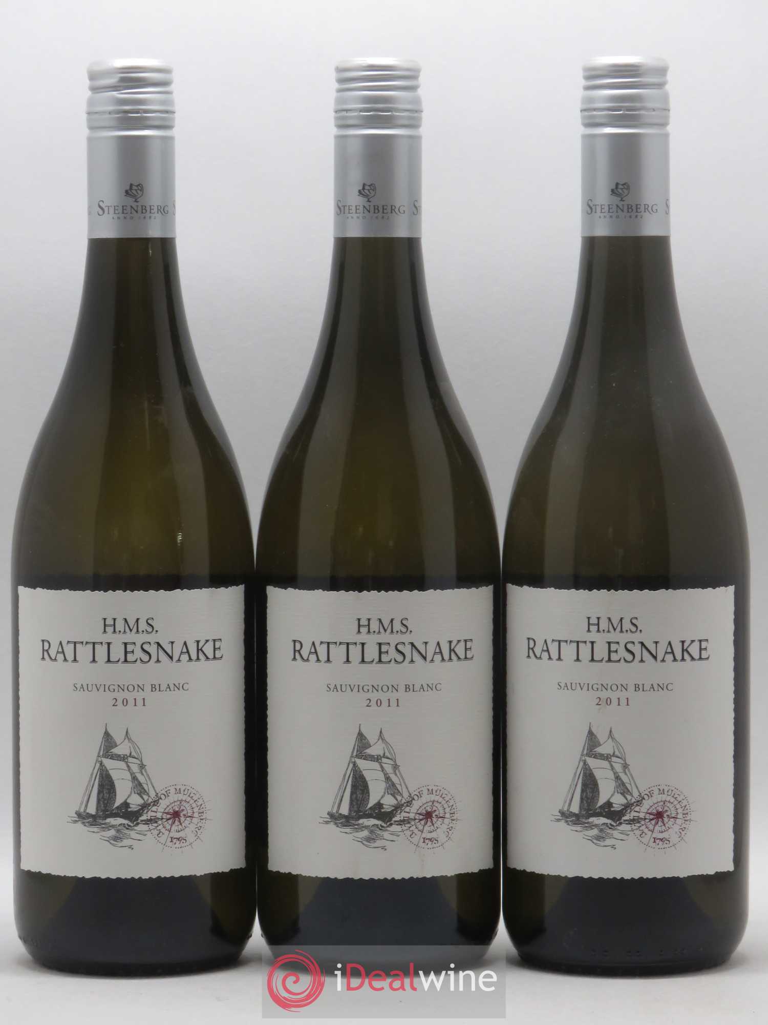 Afrique du Sud Stennberg Vineyards H.M.S Rattlesnake The Battle Of Muizemberg Sauvignon Blanc 2011 - Posten von 3 Flaschen - 0