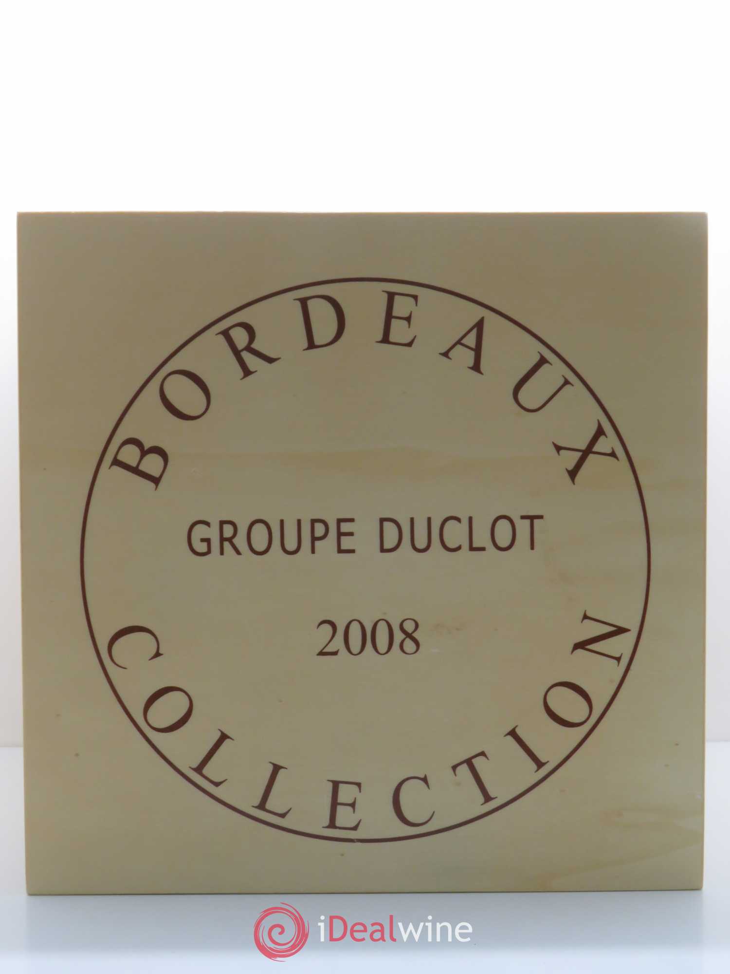 Caisse Collection Duclot 2008 1 Petrus,1 Yquem,1 Haut Brion,1 Mouton Rothschild,1 Margaux,1 Lafite Rothschild,1 Mission Haut Brion,1 Latour,1 Cheval Blanc 2008 - Posten von 1 Flasche - 11