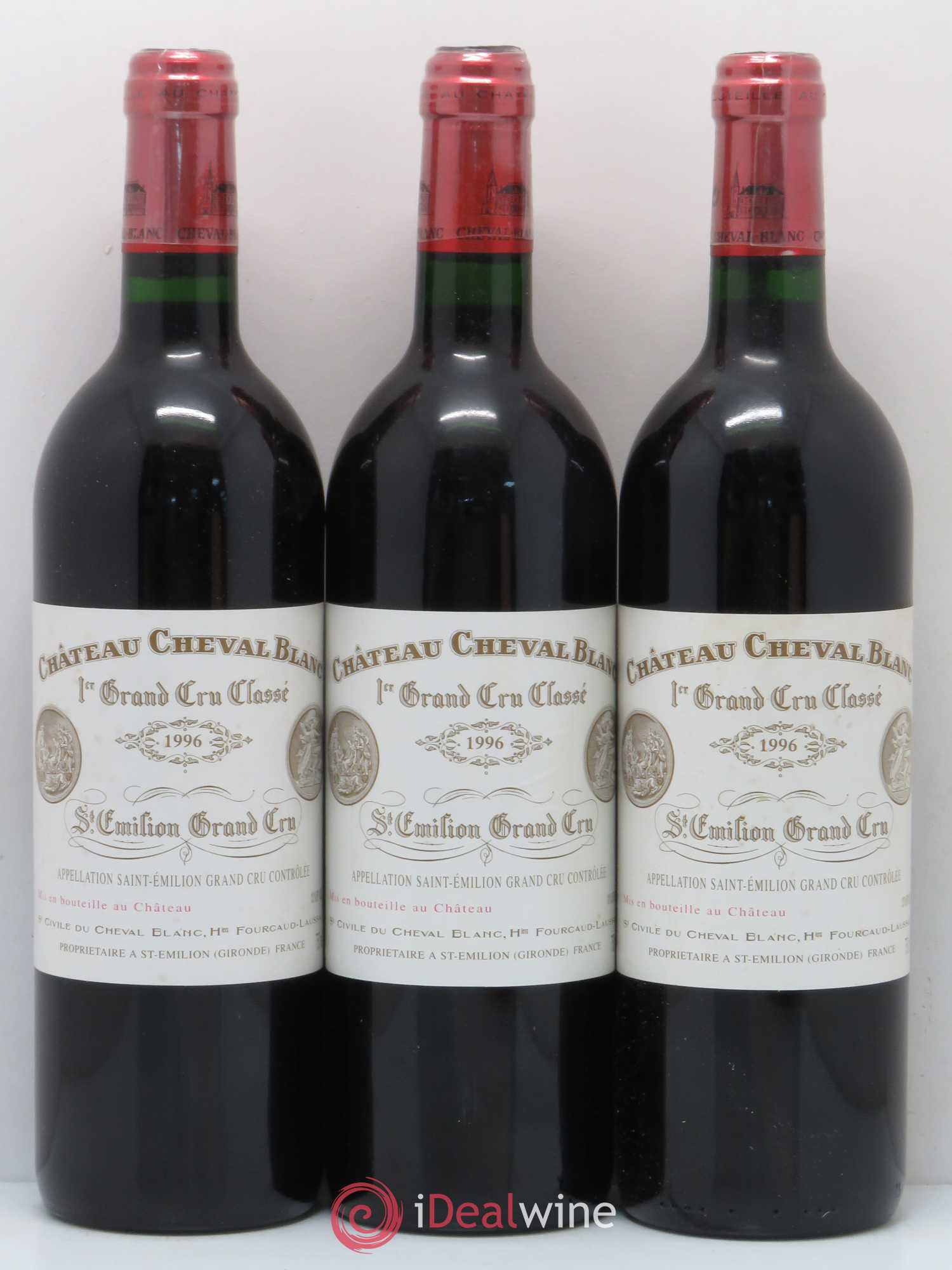 Château Cheval Blanc 1er Grand Cru Classé A 1996 - Lot de 3 bouteilles - 0