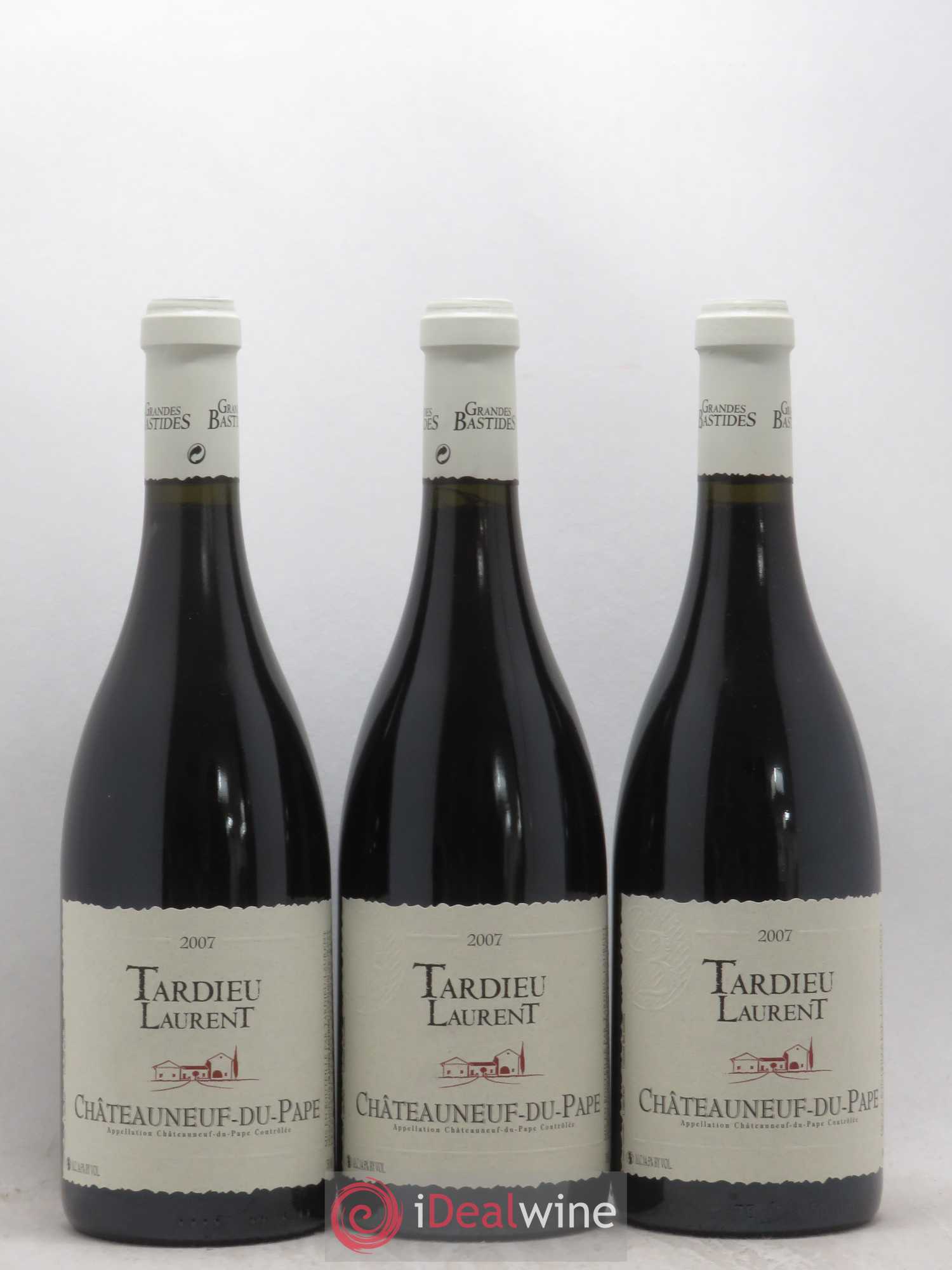 Châteauneuf-du-Pape Domaine Tardieu-Laurent Famille Tardieu 2007 - Lot de 3 bouteilles - 0