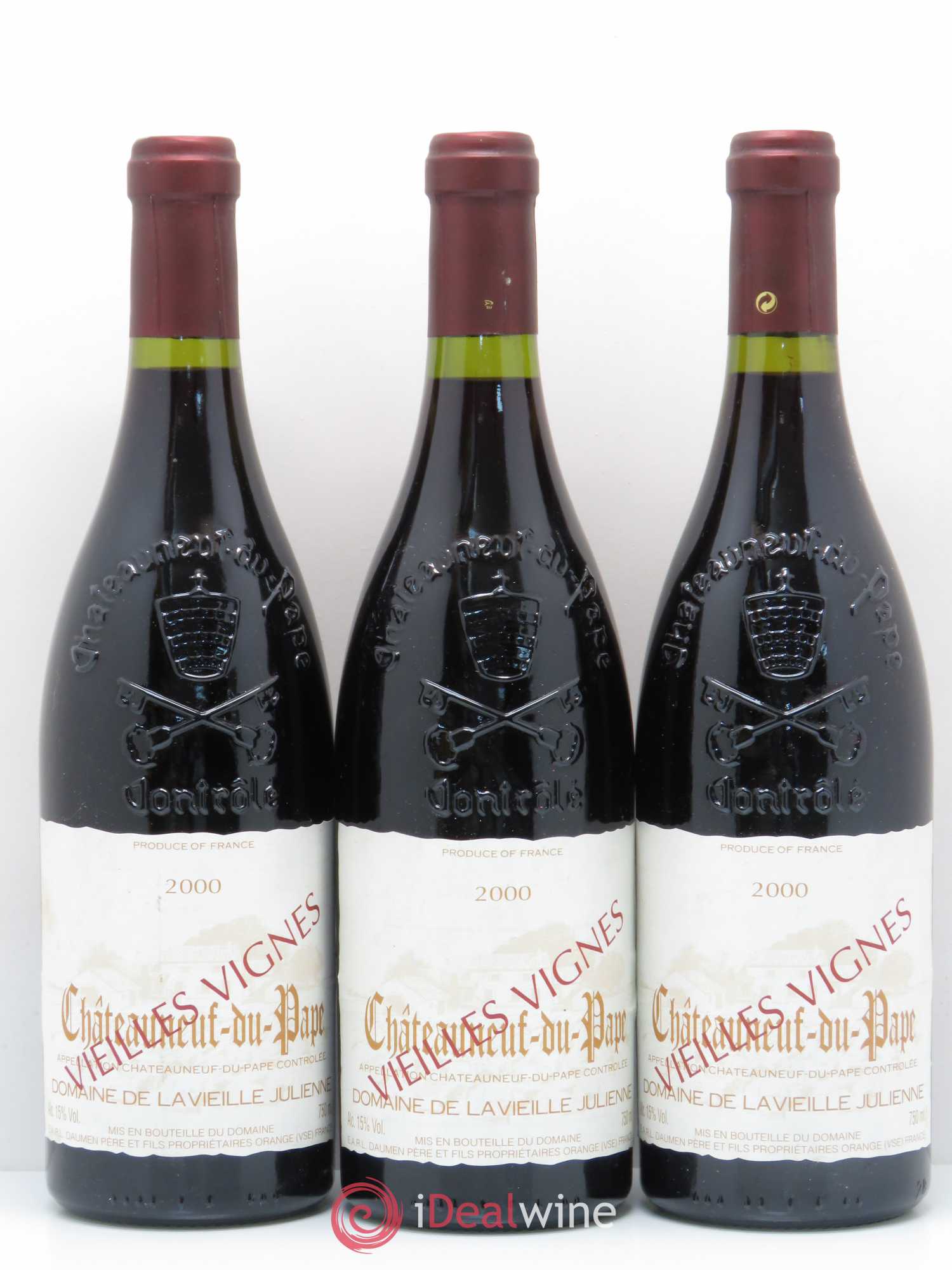 Châteauneuf-du-Pape Vieille Julienne (Domaine de la) Cuvée Vieilles Vignes Jean-Paul Daumen 2000 - Lot de 3 bouteilles - 0