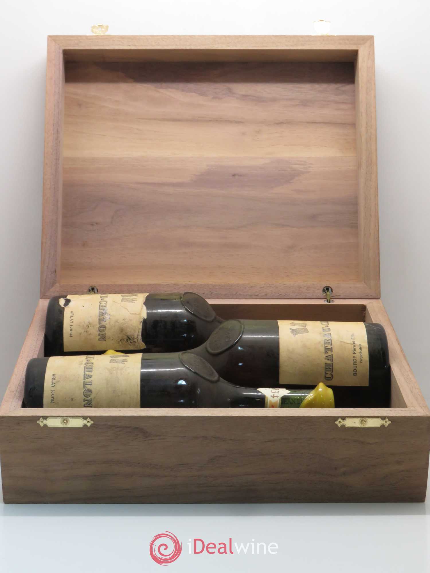 Château-Chalon Bourdy 1934 - Posten von 3 Flaschen - 2