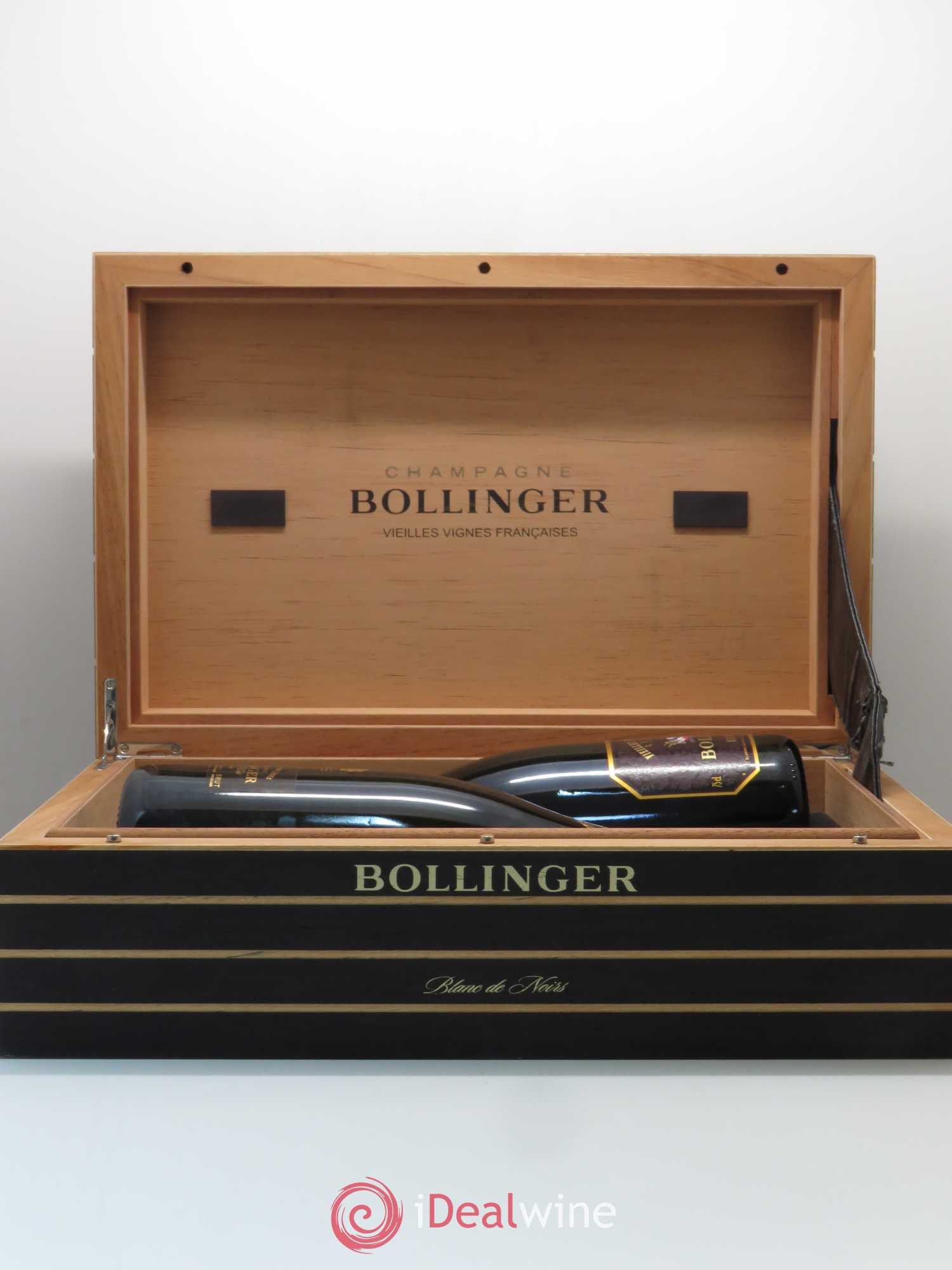 Coffret Bond Humidor Vieilles Vignes Françaises Bollinger 1992 & 2000 - Lot de 2 bouteilles - 2