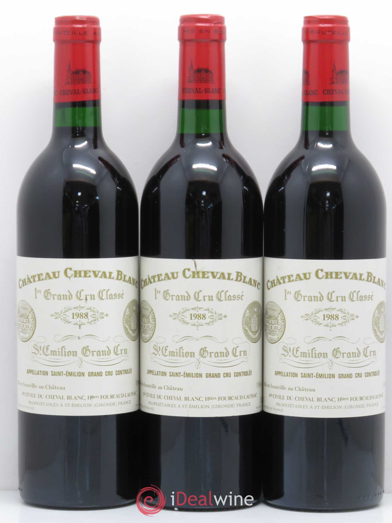 Château Cheval Blanc 1er Grand Cru Classé A 1988 - Lot de 3 bouteilles - 0