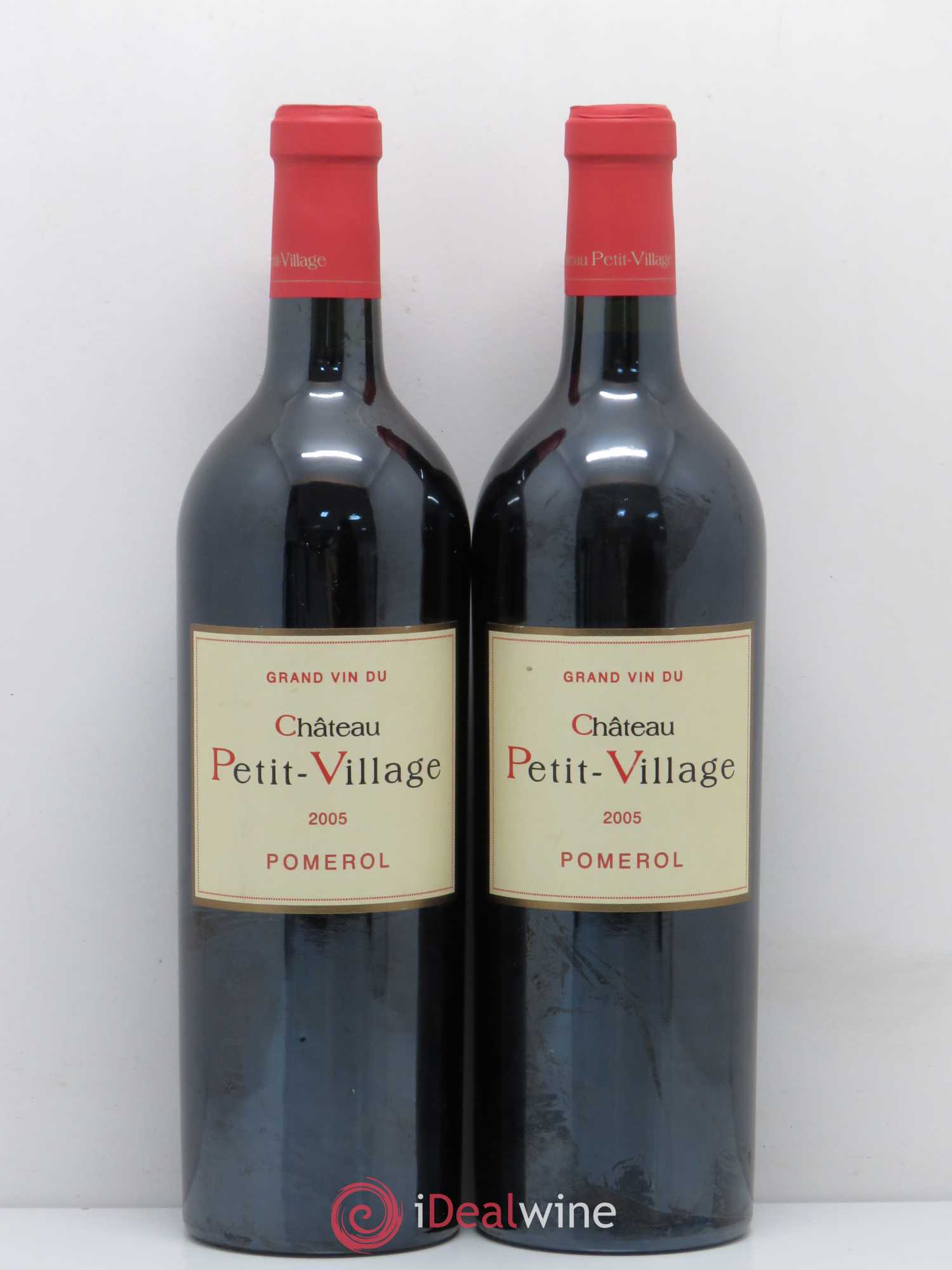 Château Petit Village 2005 - Lot de 2 bouteilles - 0