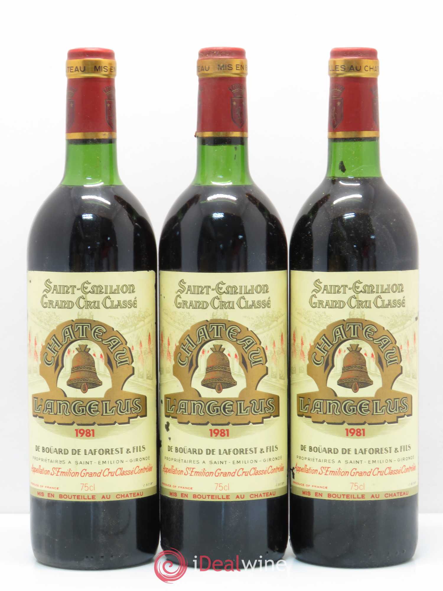 Château Angélus 1er Grand Cru Classé A 1981 - Lot de 3 bouteilles - 0