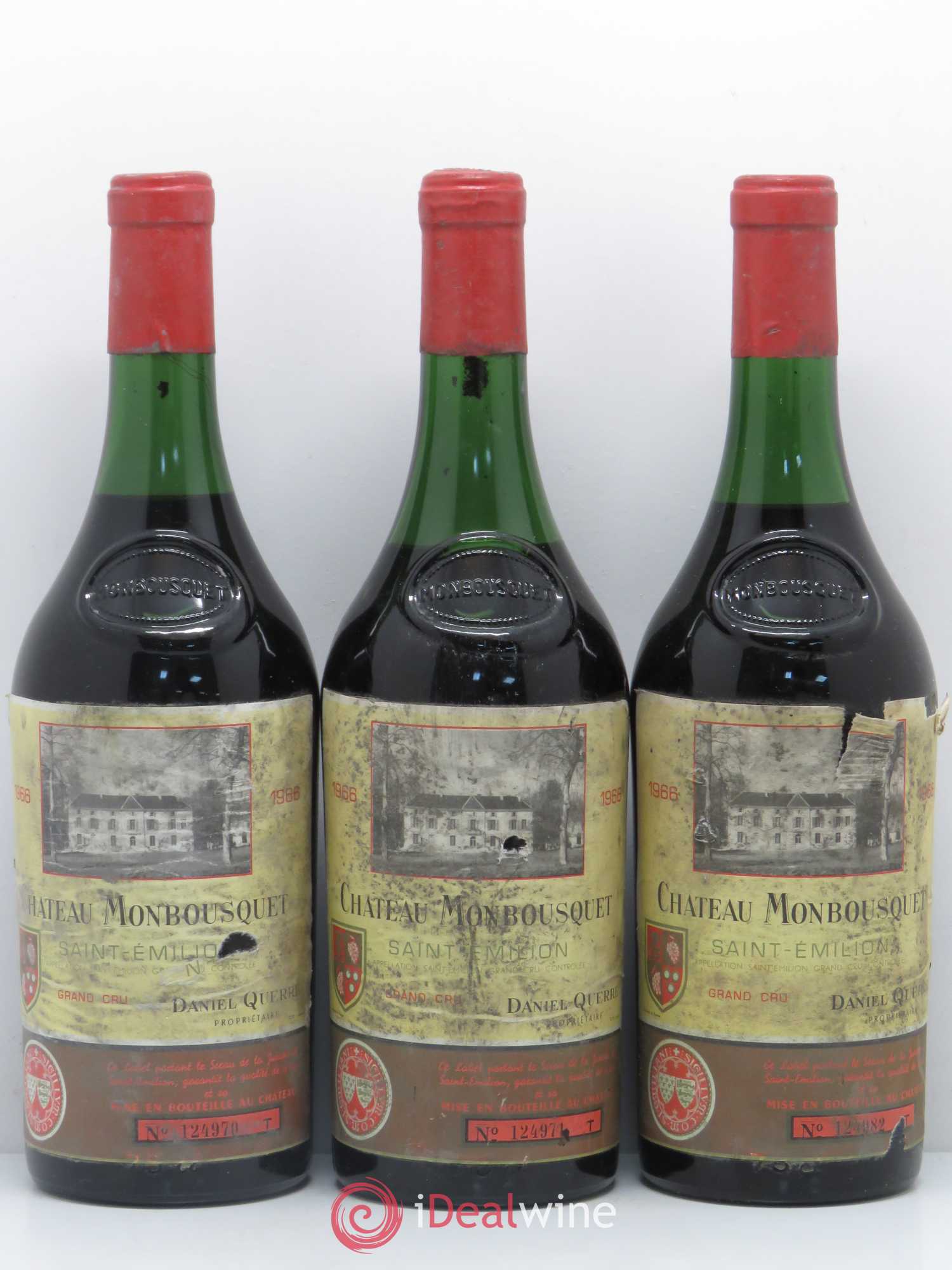 Château Monbousquet Grand Cru Classé (sans prix de réserve) 1966 - Lot de 3 bouteilles - 0
