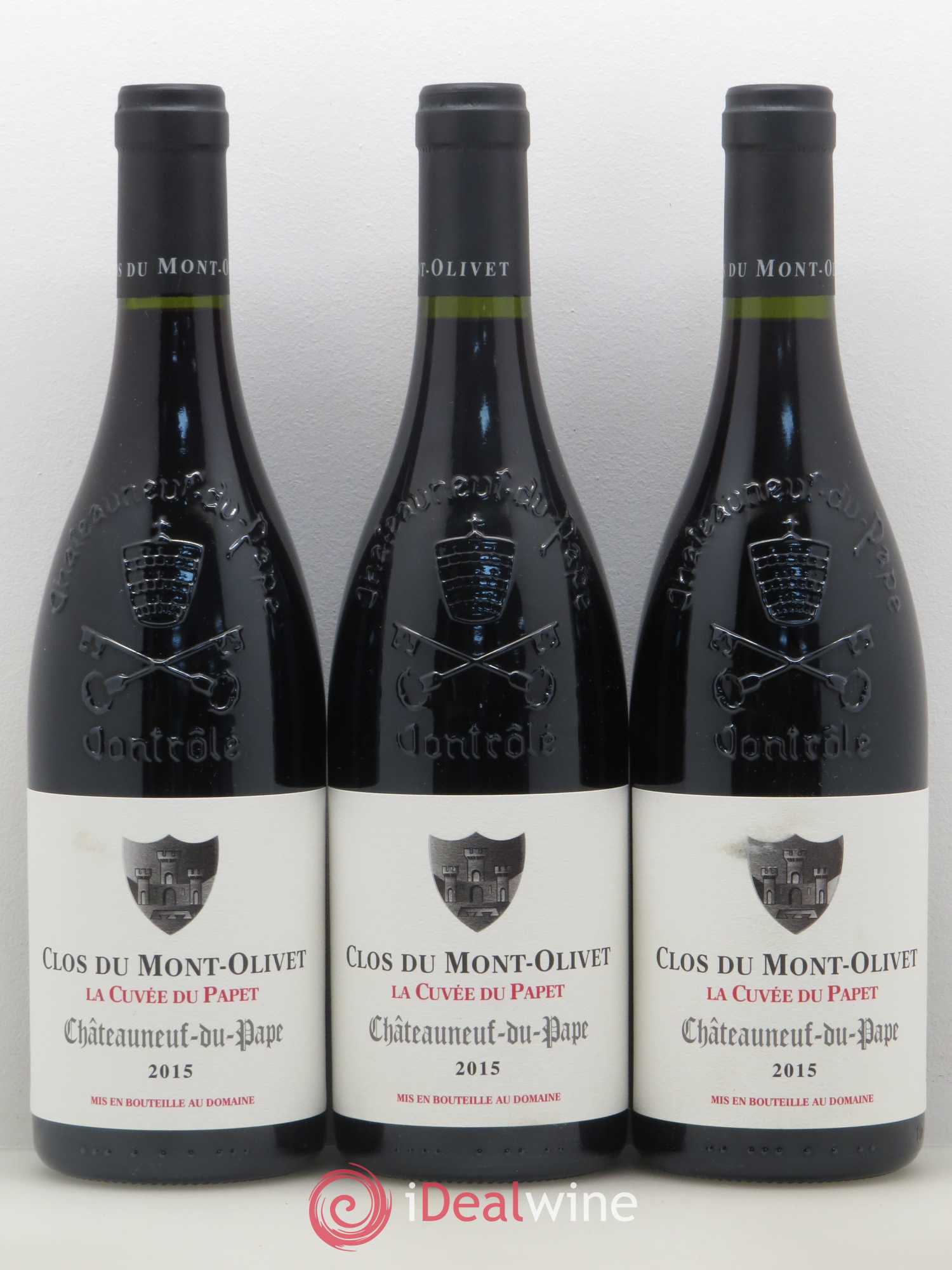 Châteauneuf-du-Pape Cuvée du Papet Clos du Mont-Olivet (sans prix de réserve) 2015 - Lot de 3 bouteilles - 0
