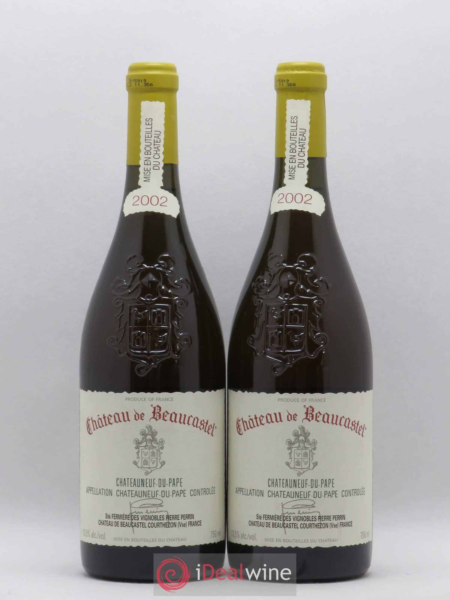 Châteauneuf-du-Pape Château de Beaucastel Famille Perrin 2002 - Posten von 2 Flaschen - 0