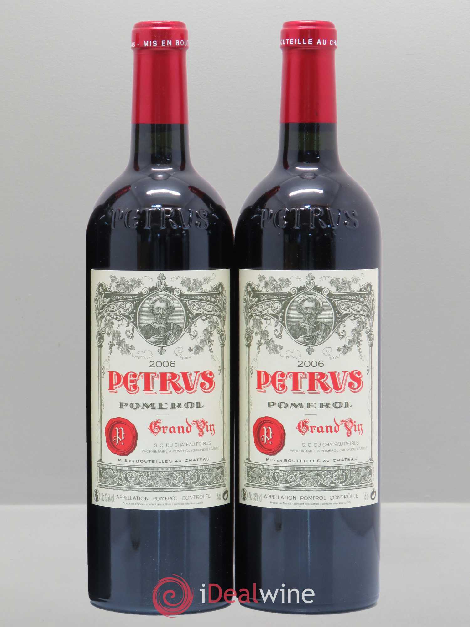 Petrus 2006 - Lot de 2 bouteilles - 0
