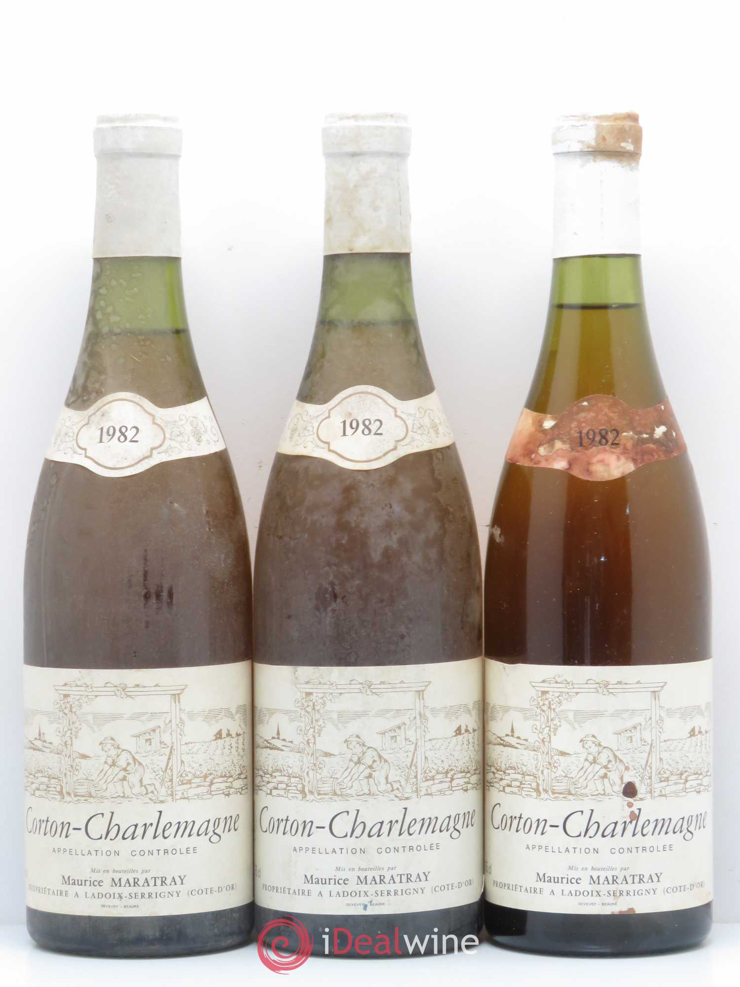 Corton-Charlemagne Grand Cru Maratray 1982 - Lot de 3 bouteilles - 0