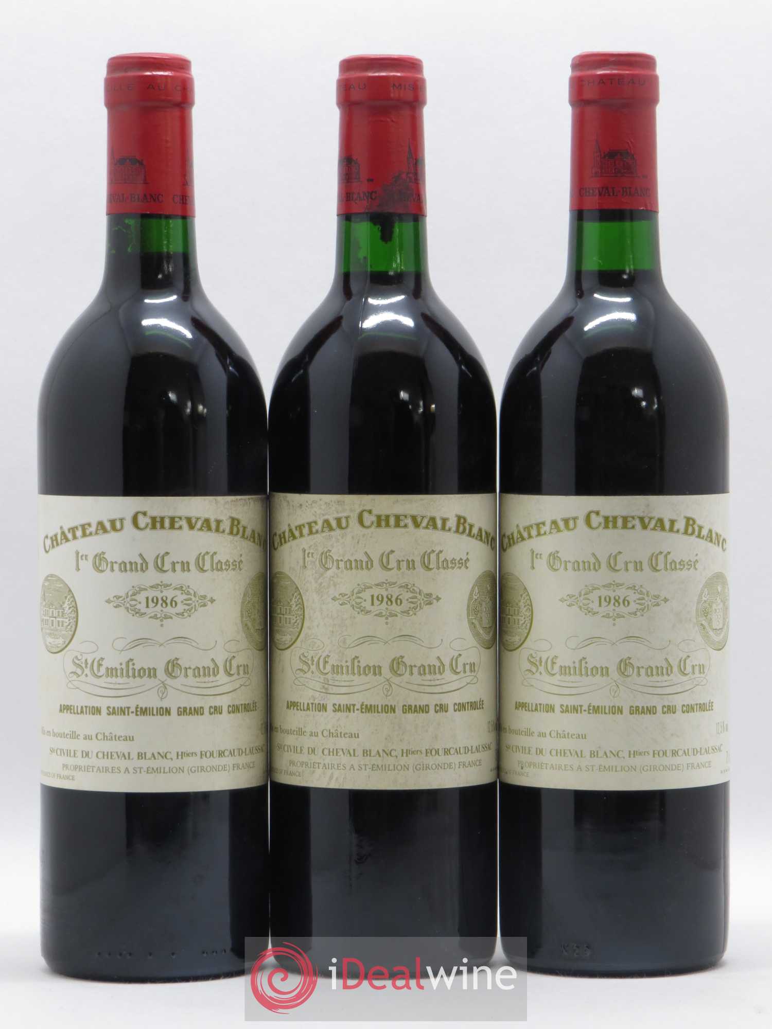 Château Cheval Blanc 1er Grand Cru Classé A 1986 - Lot de 3 bouteilles - 0