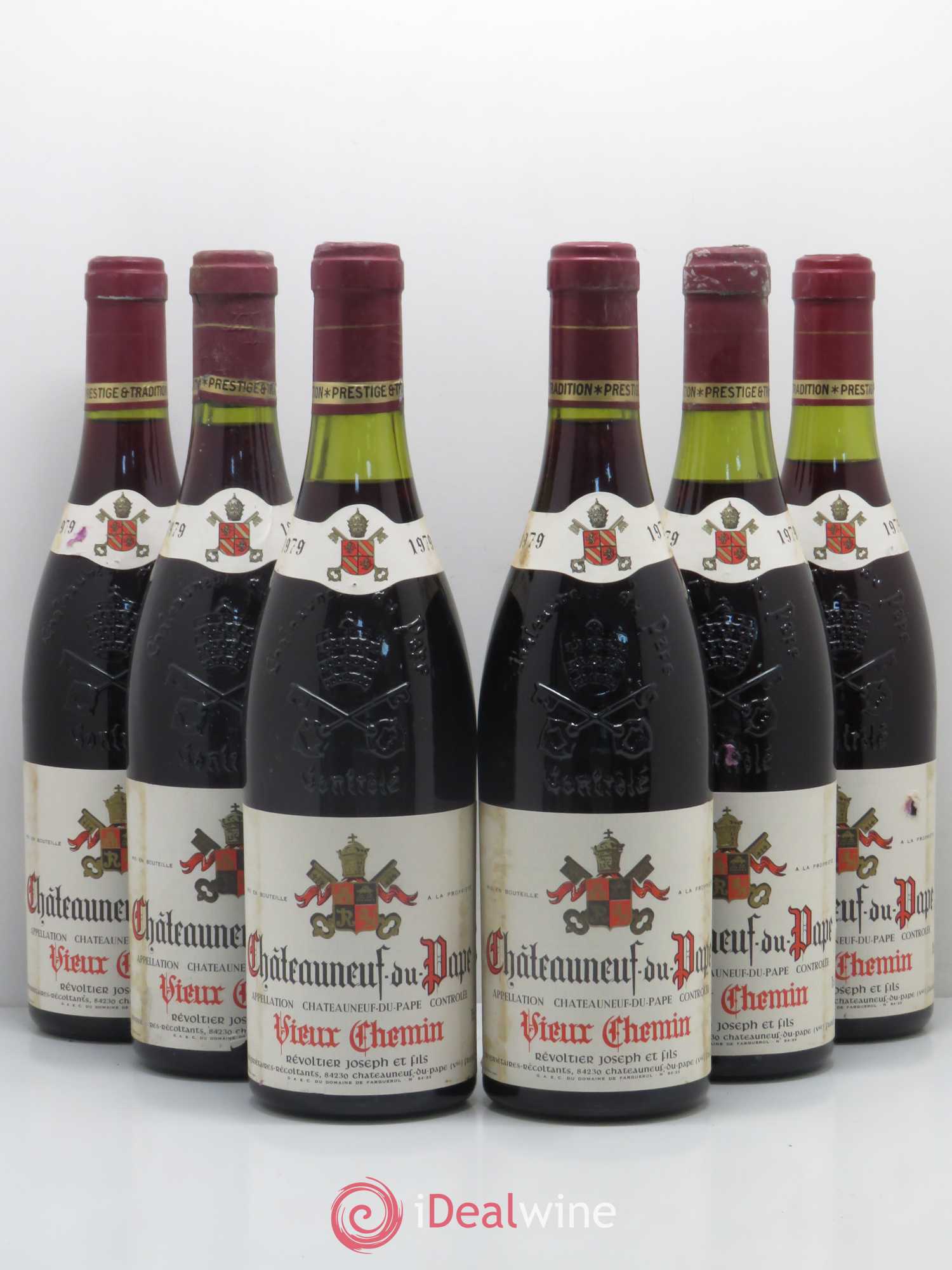 Châteauneuf-du-Pape Vieux Chemin Joseph Revoltier et Fils 1979 - Posten von 6 Flaschen - 0