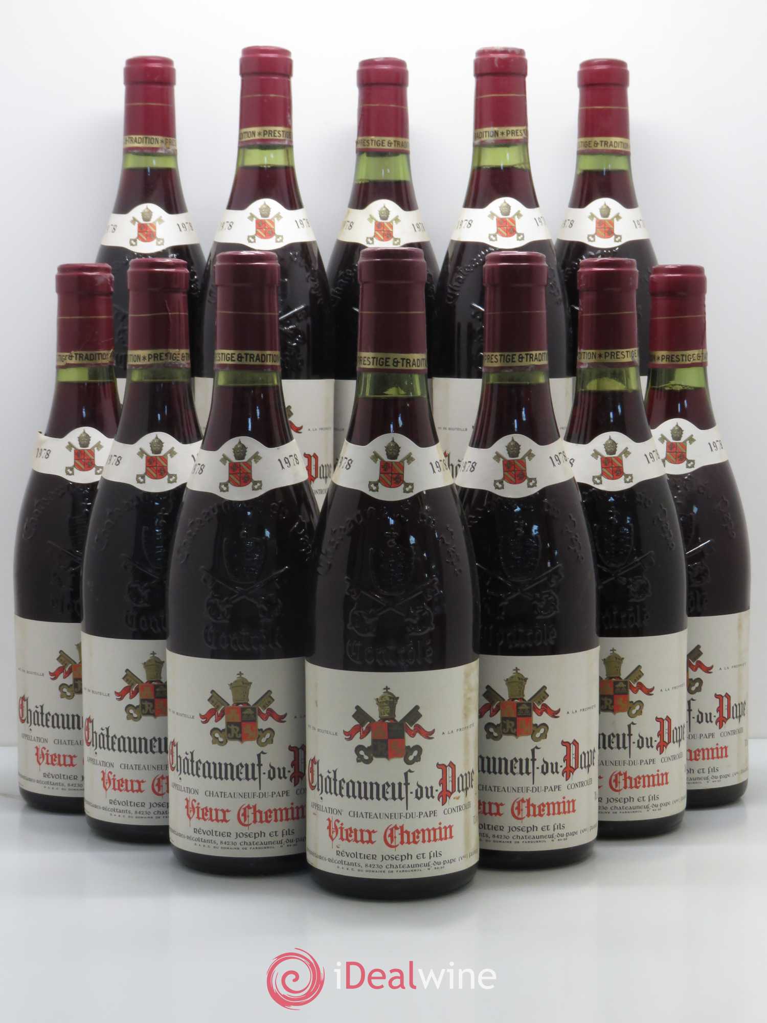 Châteauneuf-du-Pape Vieux Chemin Joseph Revoltier et Fils 1978 - Posten von 12 Flaschen - 0