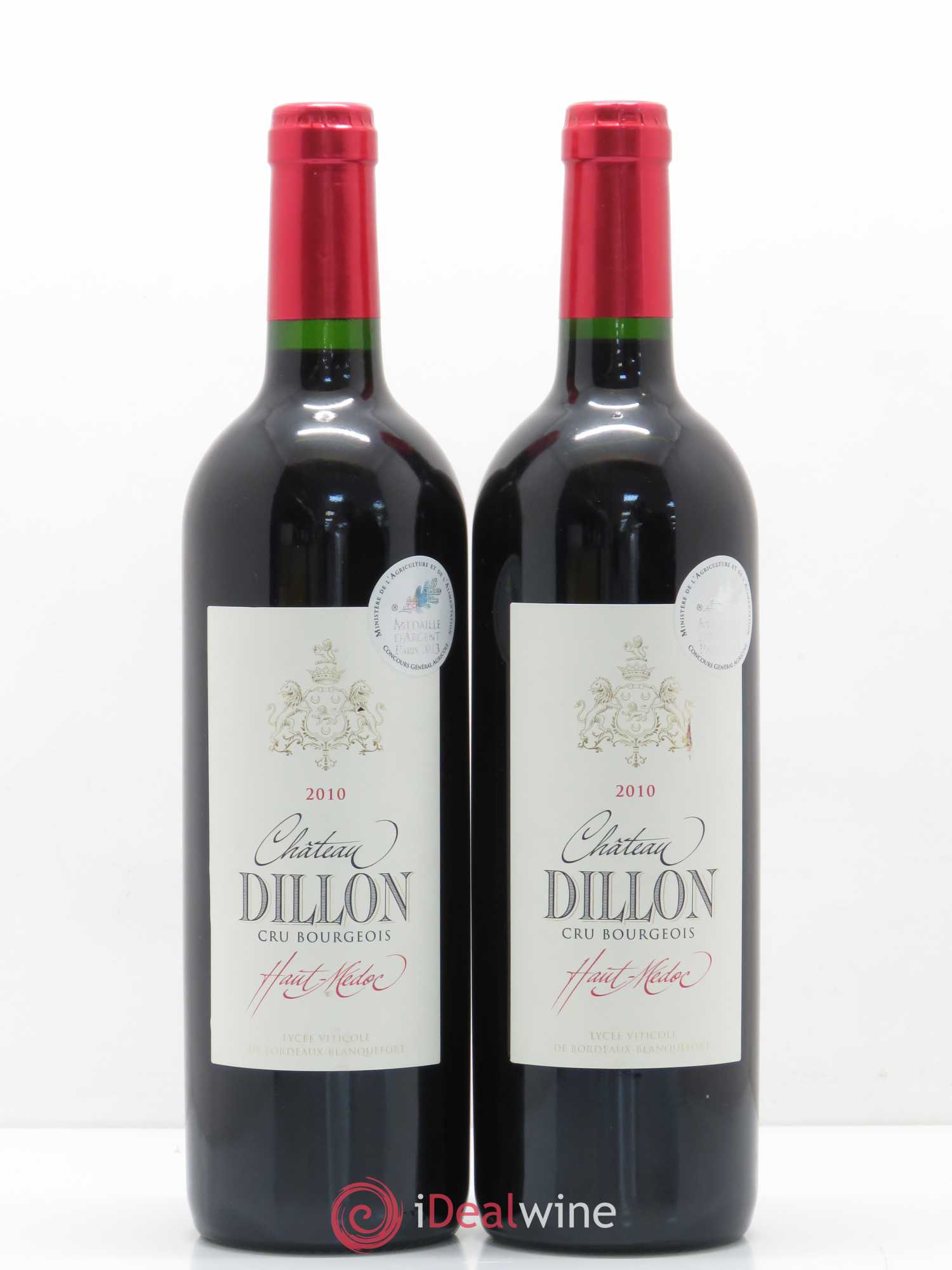 Château Dillon Cru Bourgeois (sans prix de réserve) 2010 - Lot de 2 bouteilles - 0